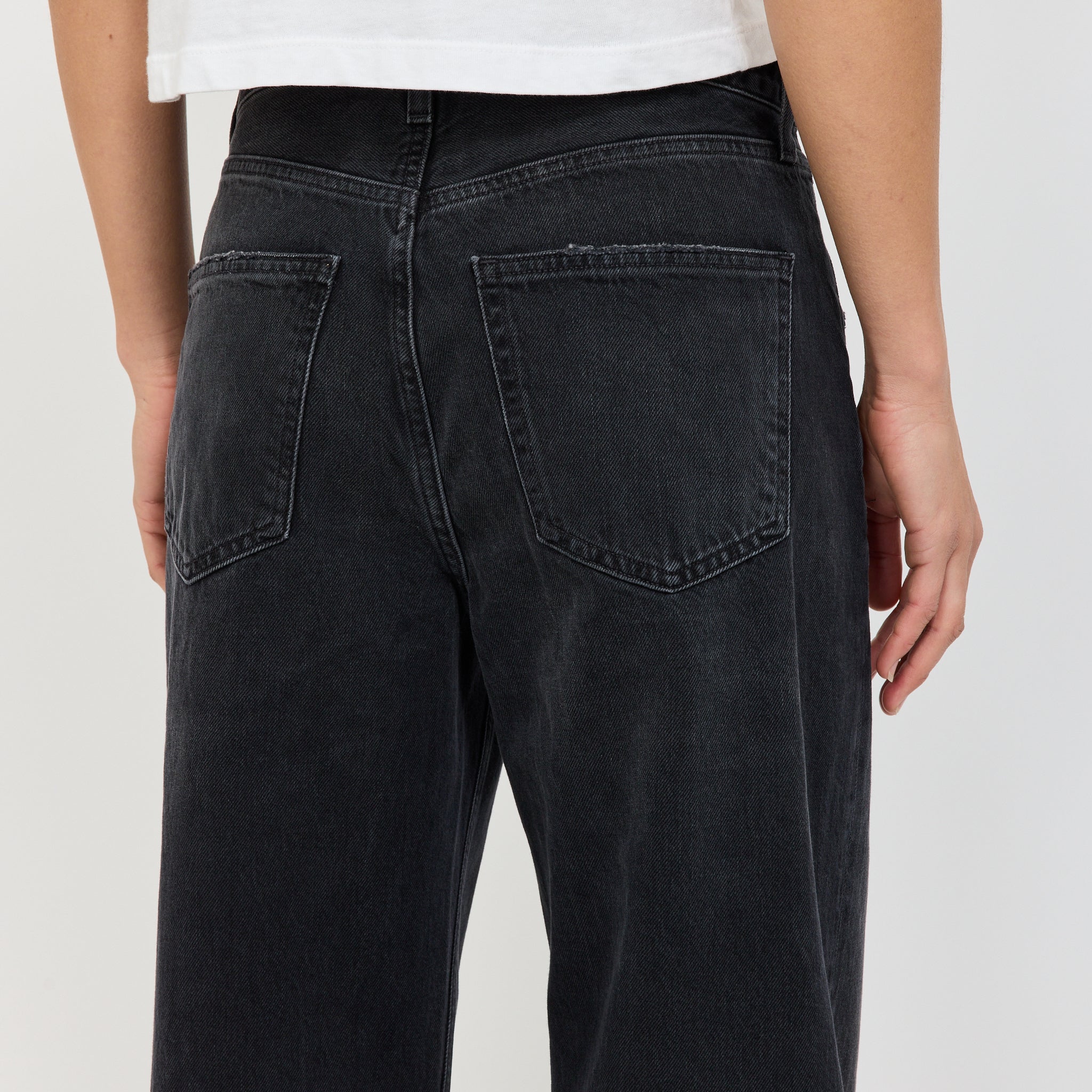 Low Curve Black Tar