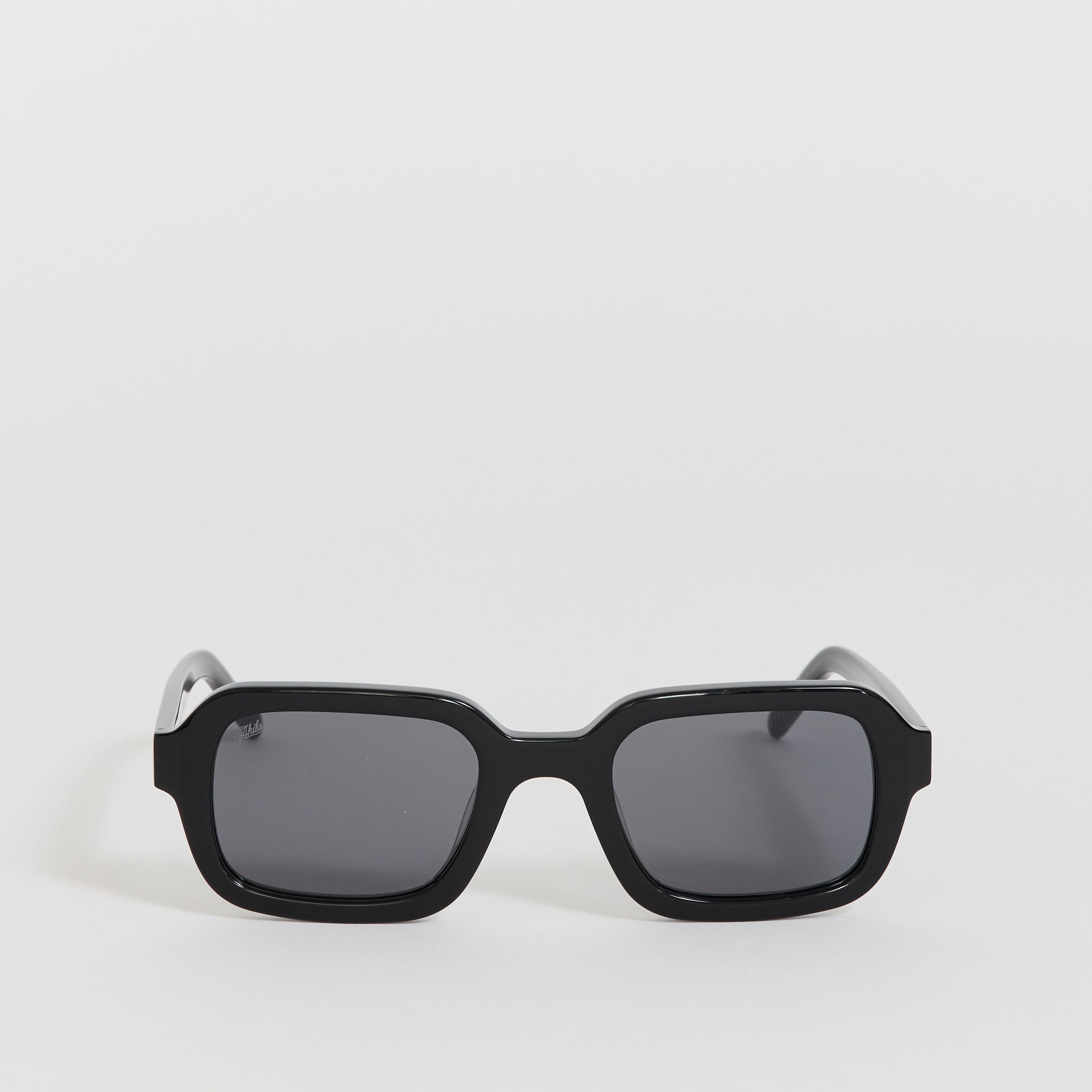 Akila | Cascade Black/Black | Maplestore