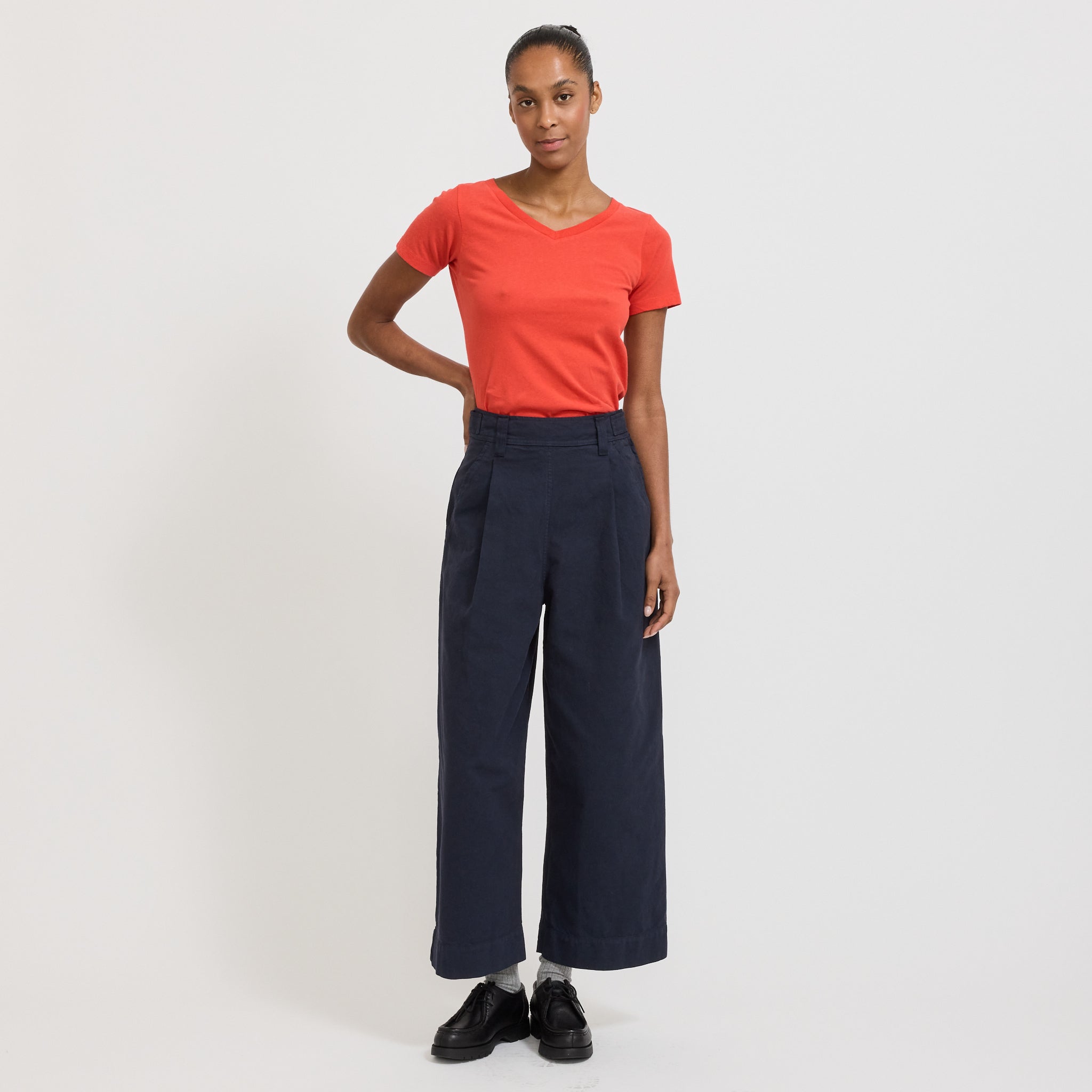 Gamipy V Neck T-Shirt Strawberry