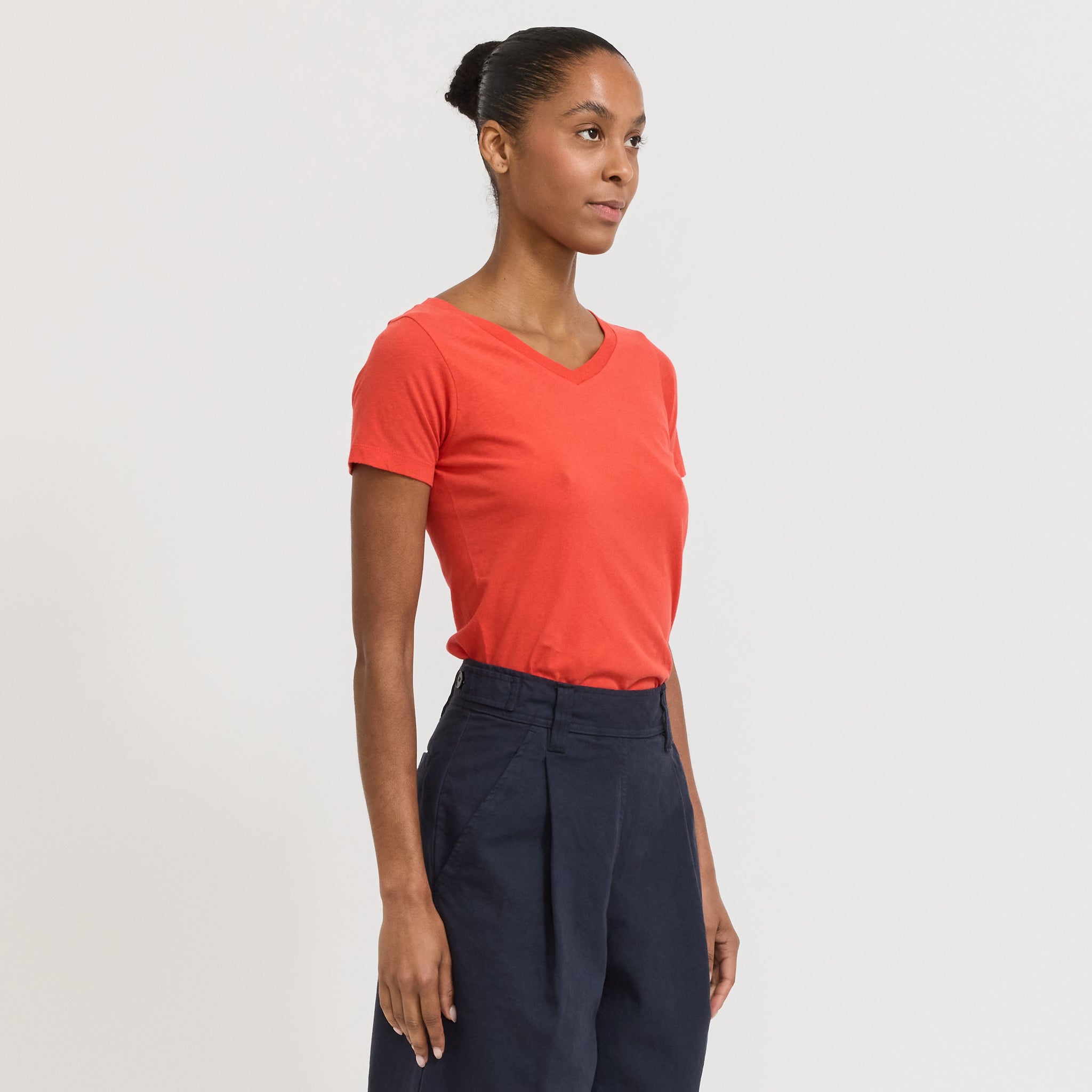 Gamipy V Neck T-Shirt Strawberry