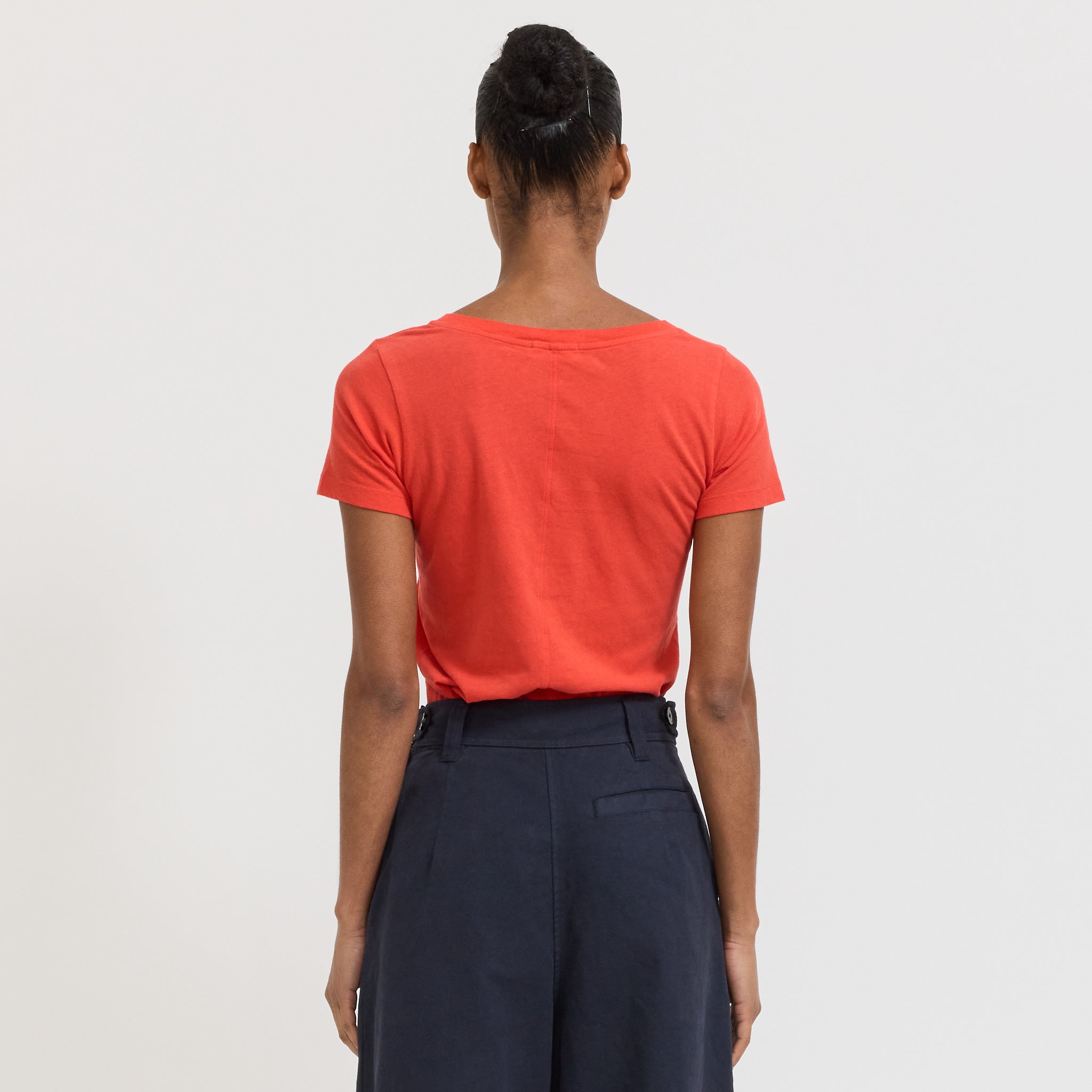 Gamipy V Neck T-Shirt Strawberry