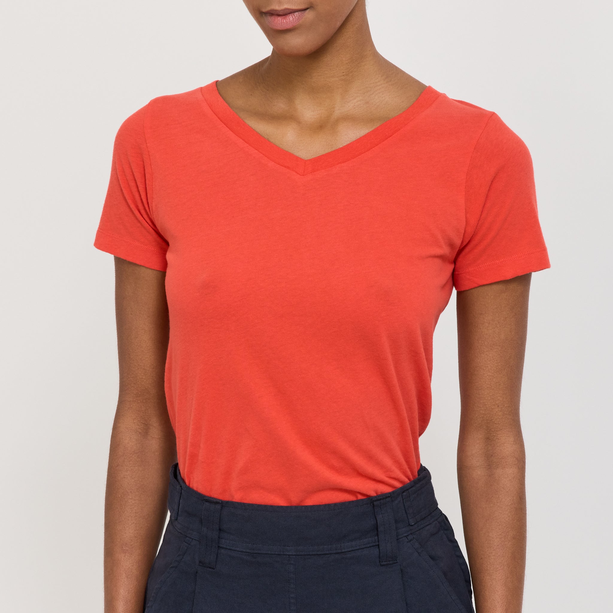 Gamipy V Neck T-Shirt Strawberry