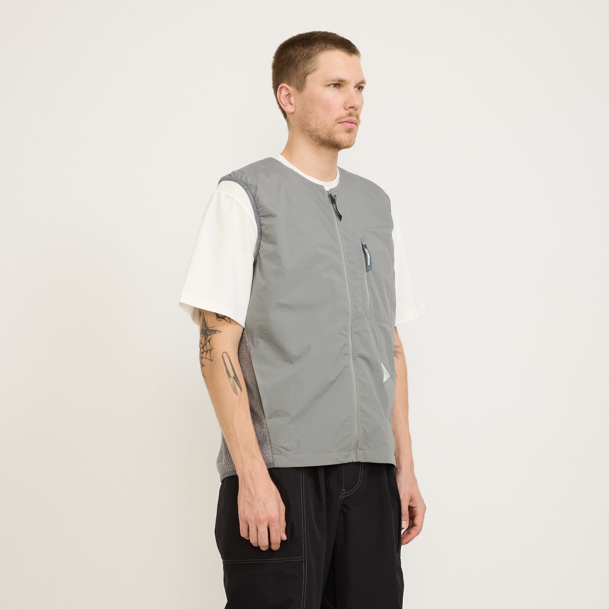 And Wander | Alpha Direct Vest Grey | Maplestore
