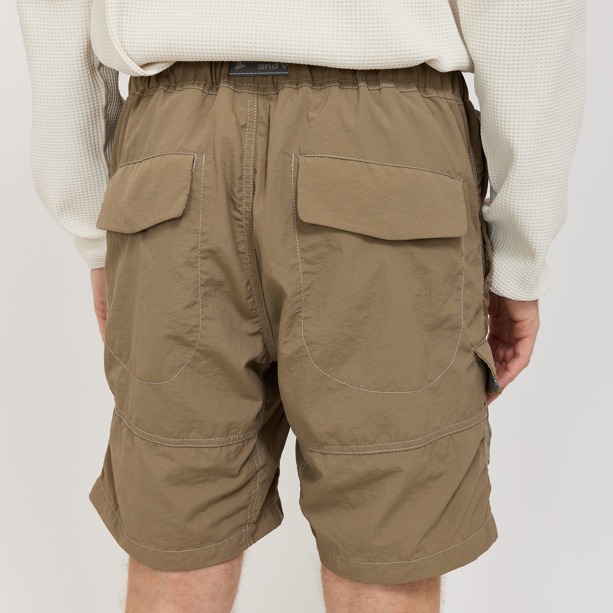 Hiking Club Ny Taffeta Hiker Short Pants Beige