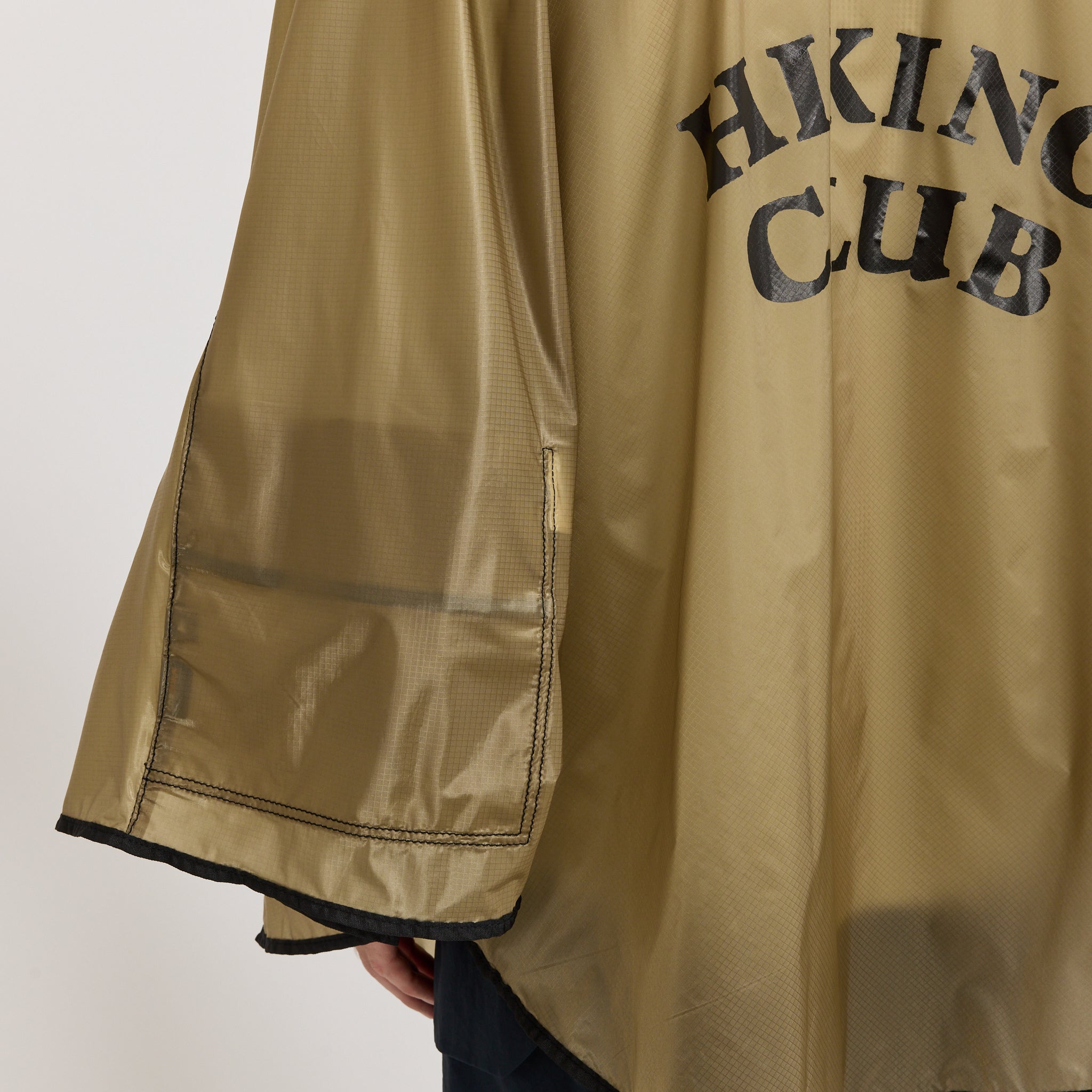 And Wander | Hiking Club Sil Poncho Beige | Maplestore