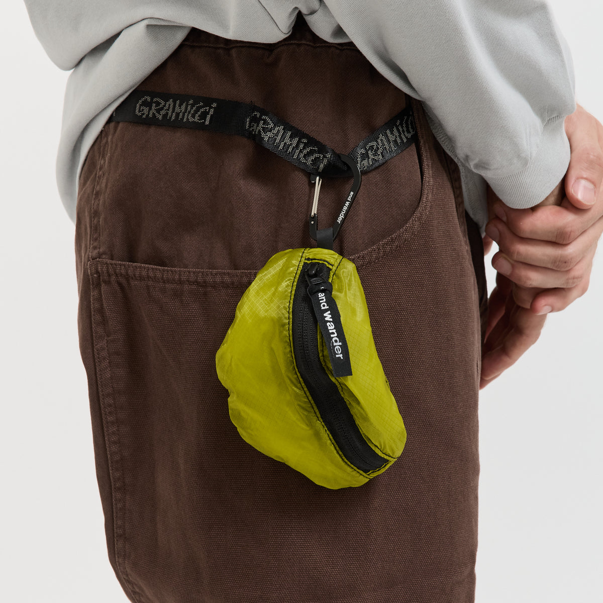 And Wander | Sil Mini Pouch Yellow Green | Maplestore