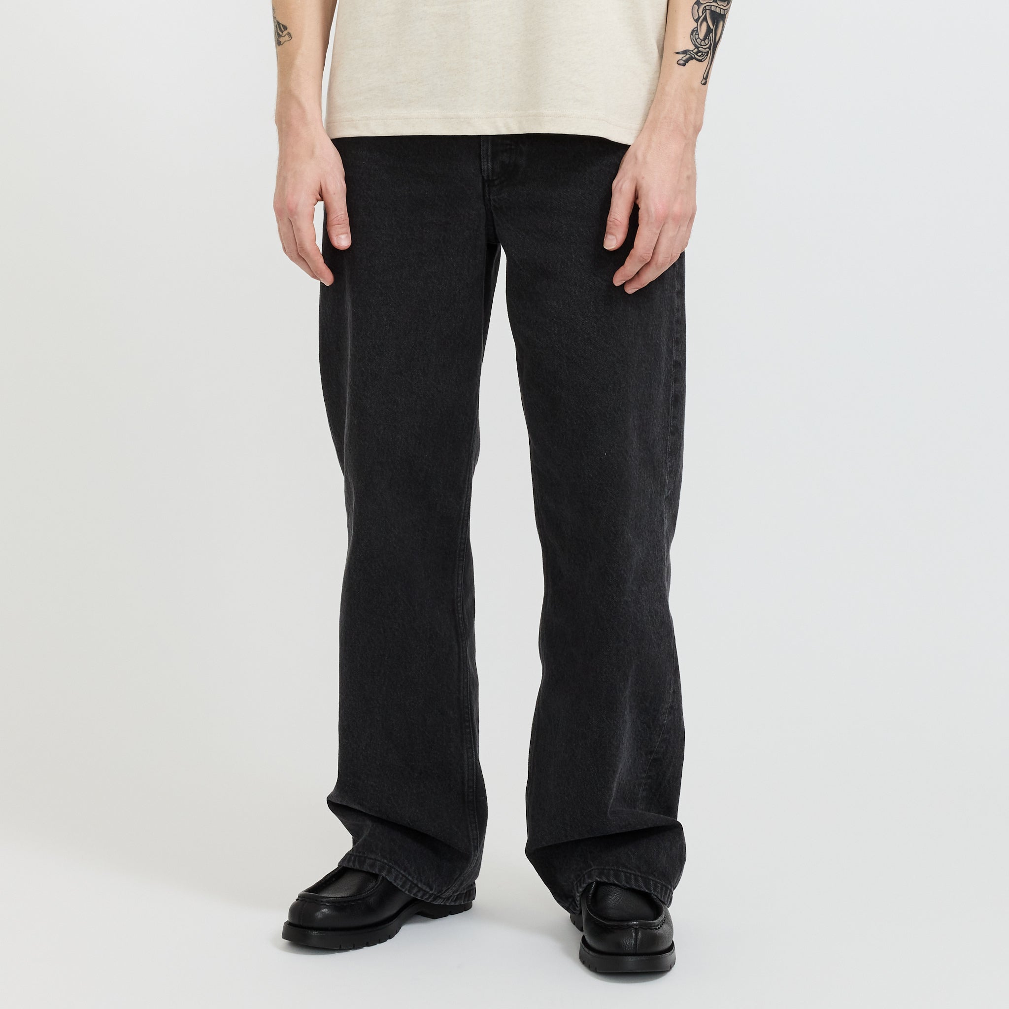 A.P.C. | Aaron Jean Washed Black | Maplestore