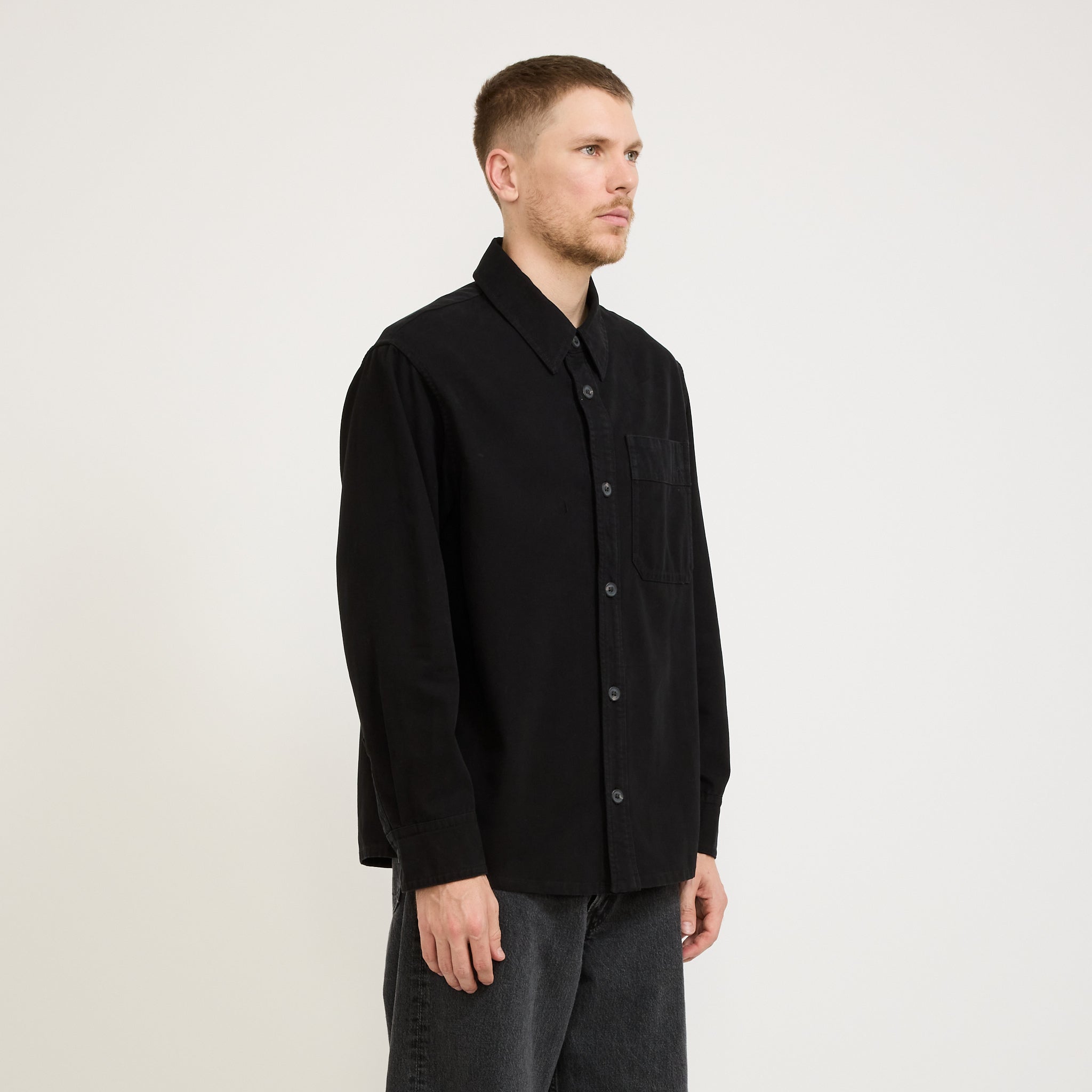 A.P.C. | Basile Brodee Overshirt Poitrine Black | Maplestore