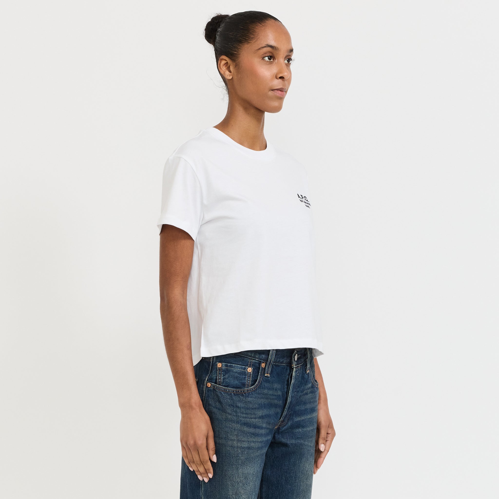 A.P.C. | Boxy Rue Madame T-Shirt White/Dark Navy | Maplestore