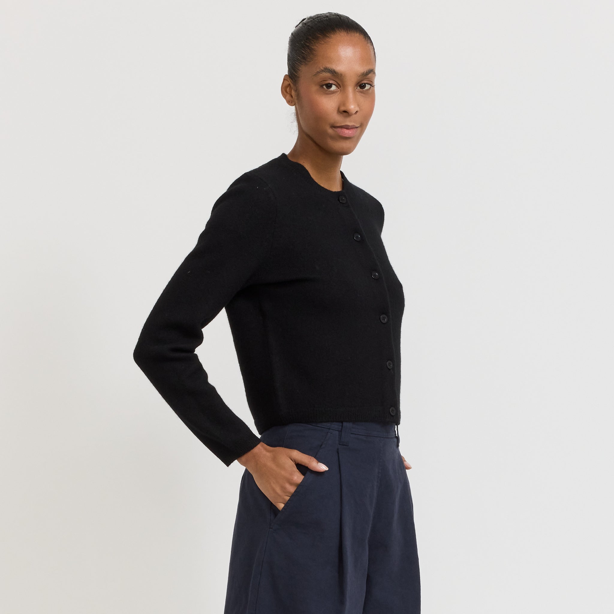 Mila Cardigan Black