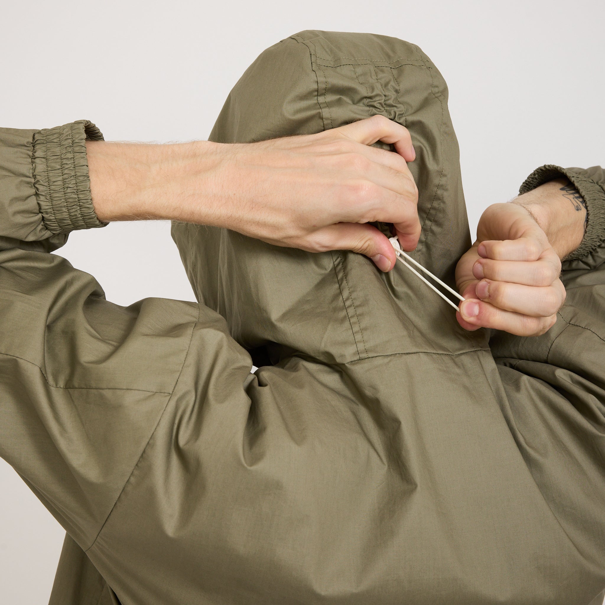 A.P.C. | Joe Windbreaker Military Khaki | Maplestore