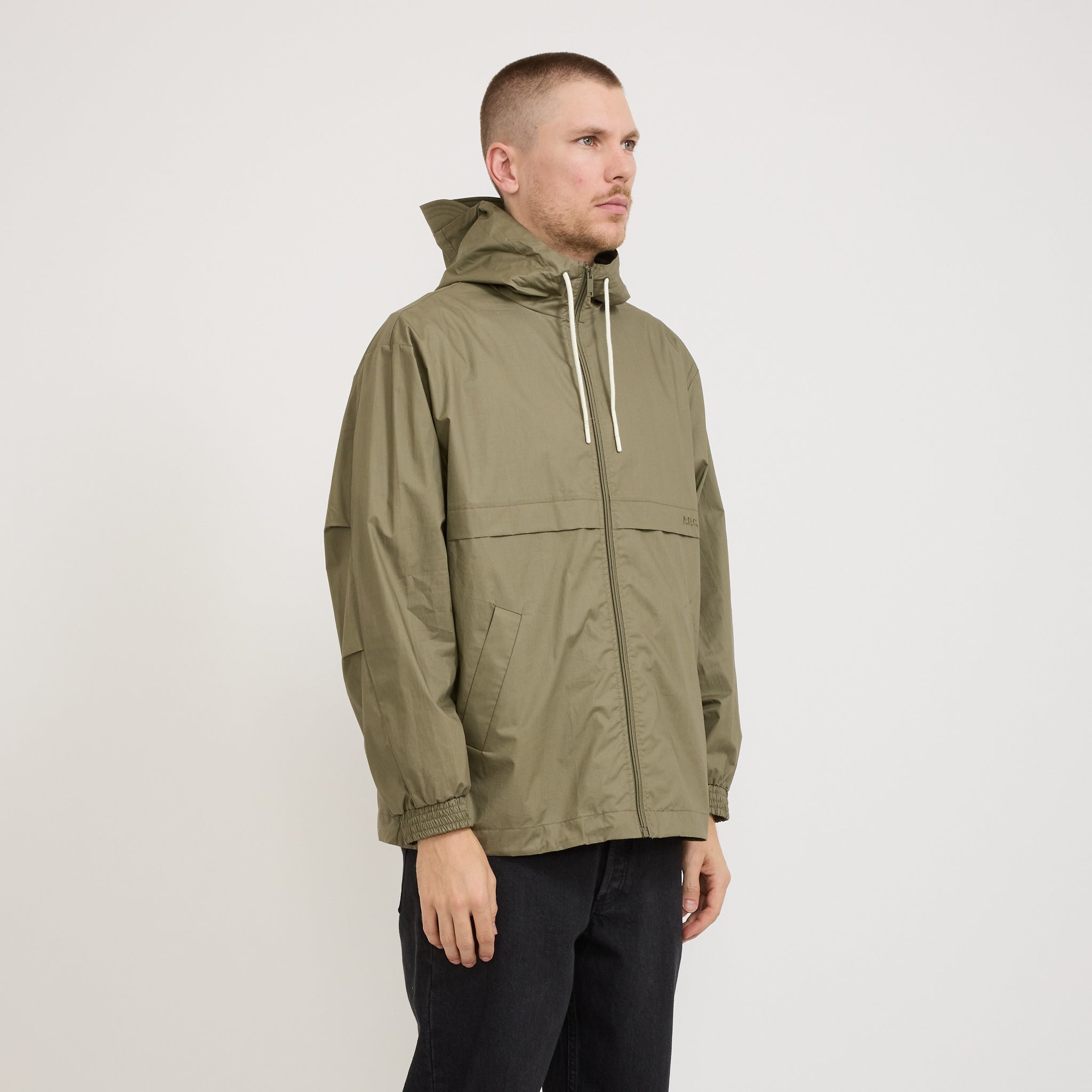 A.P.C. | Joe Windbreaker Military Khaki | Maplestore