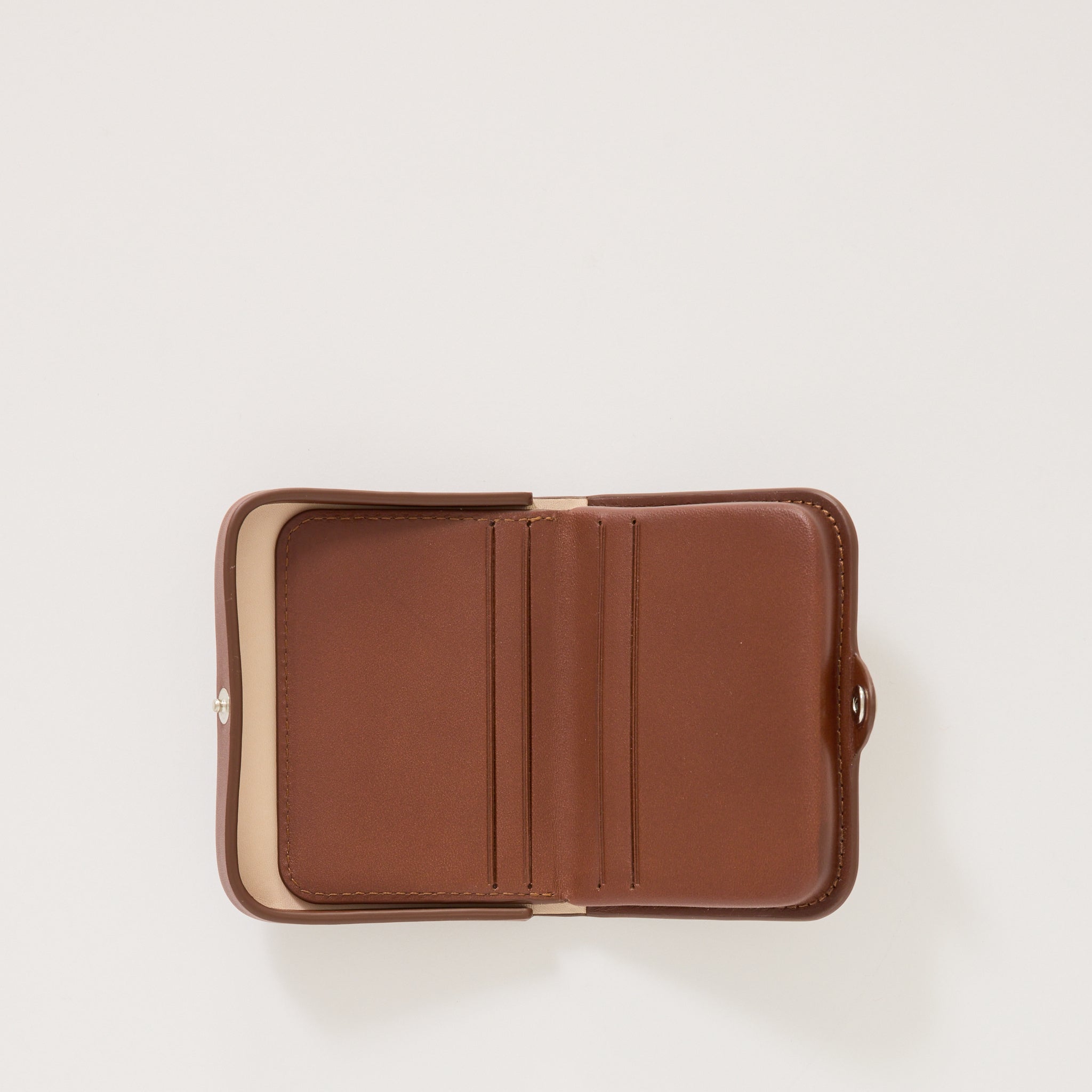 A.P.C. | Josh Coin Purse Hazelnut | Maplestore