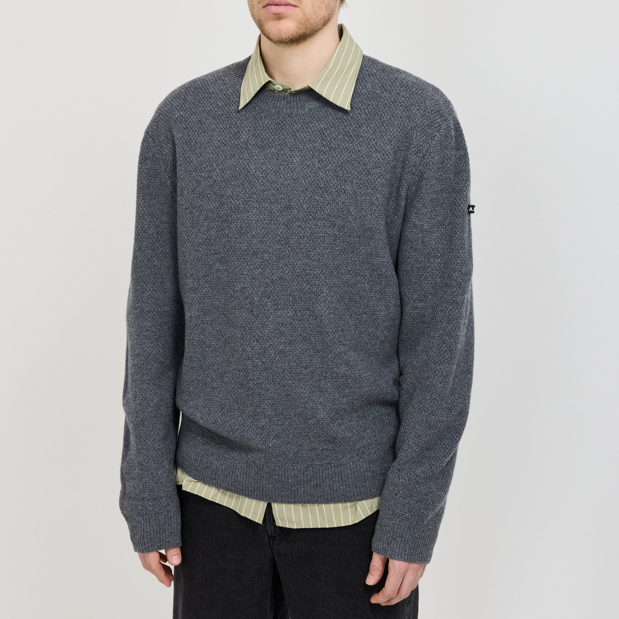A.P.C. | Thomas Jumper Heathered Anthracite | Maplestore