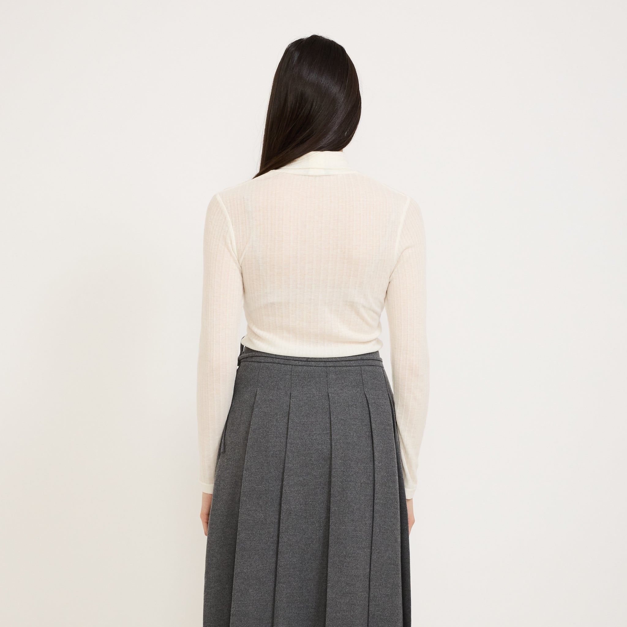 A.P.C. | Assia Top Off White | Maplestore