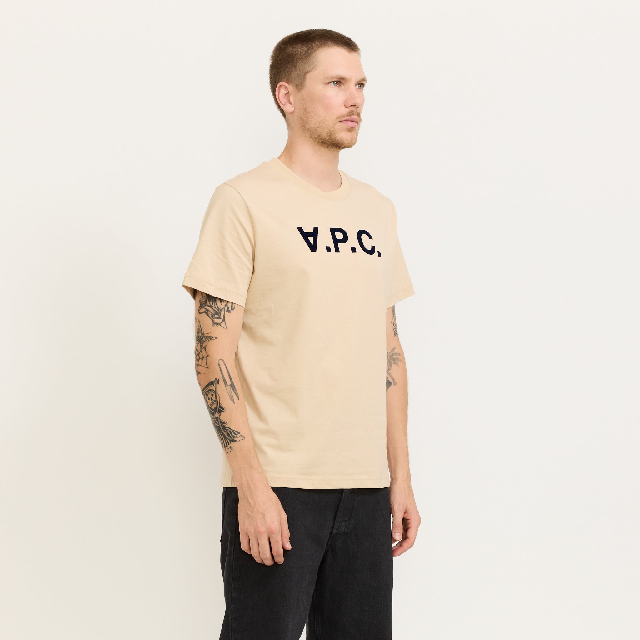 A.P.C. | Standard Grand VPC T-Shirt Beige/Dark Navy | Maplestore