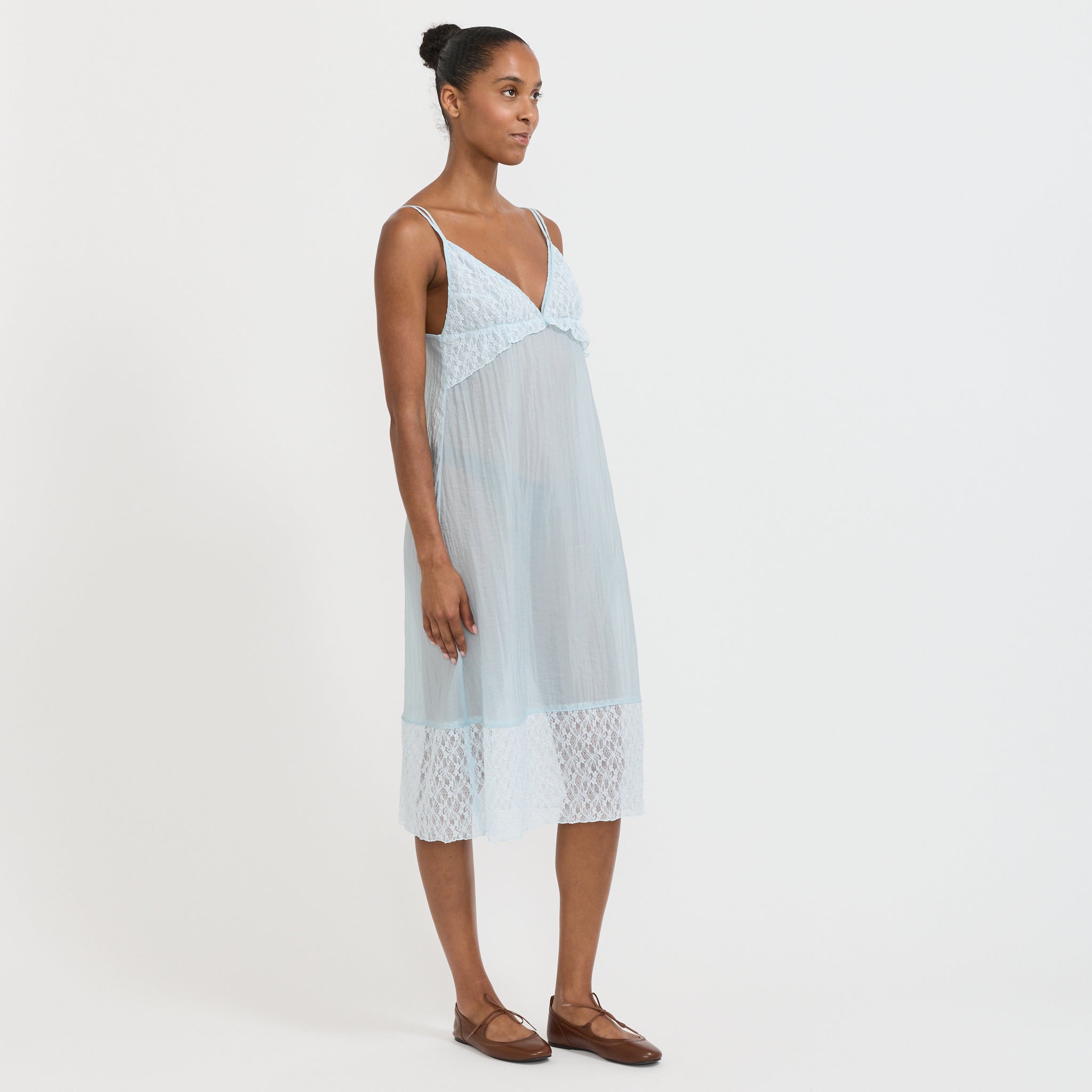 Atelier Edition | Lace Layered Dress Light Blue | Maplestore