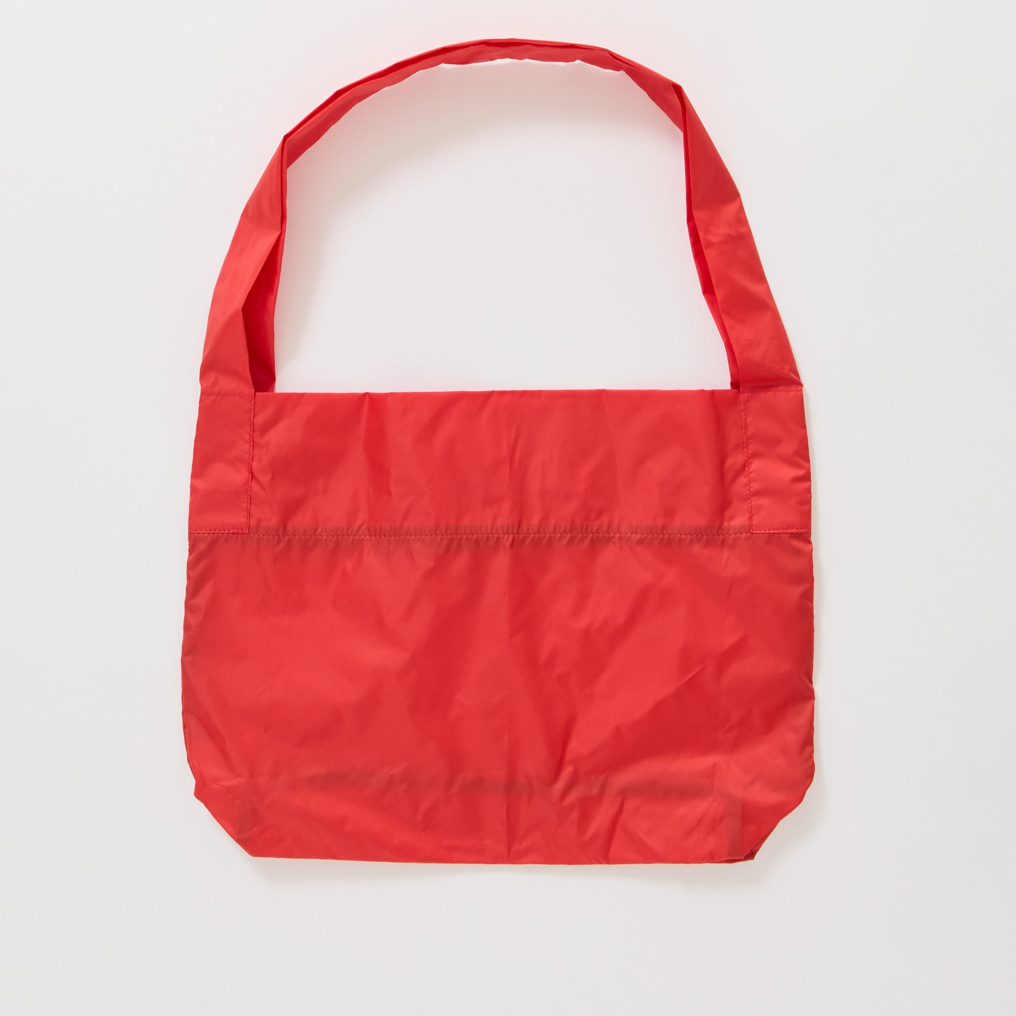 Bags In Progress | Packable Market Shoulder Bag Red | Maplestore