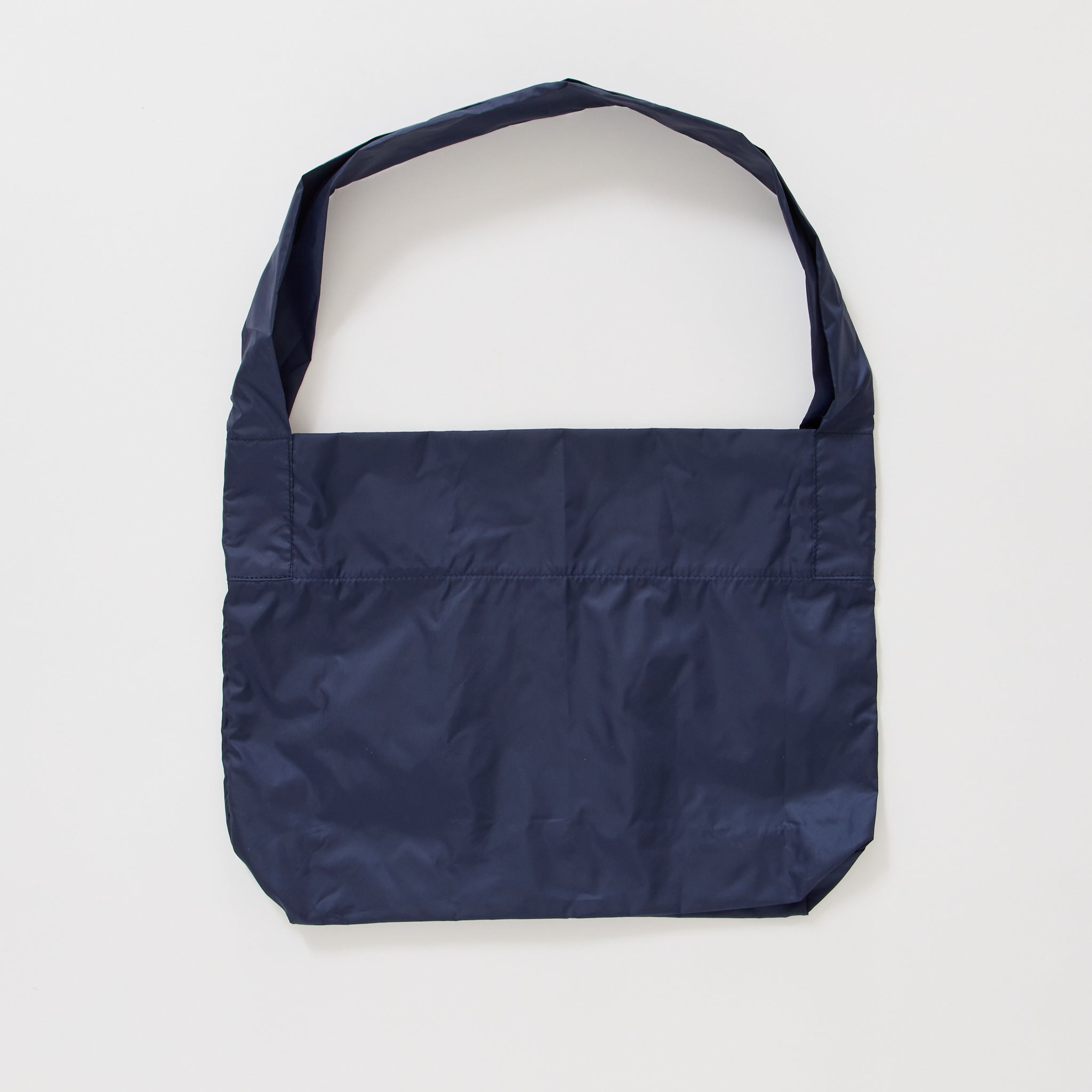 Bags In Progress | Packable Market Shoulder Bag Navy | Maplestore