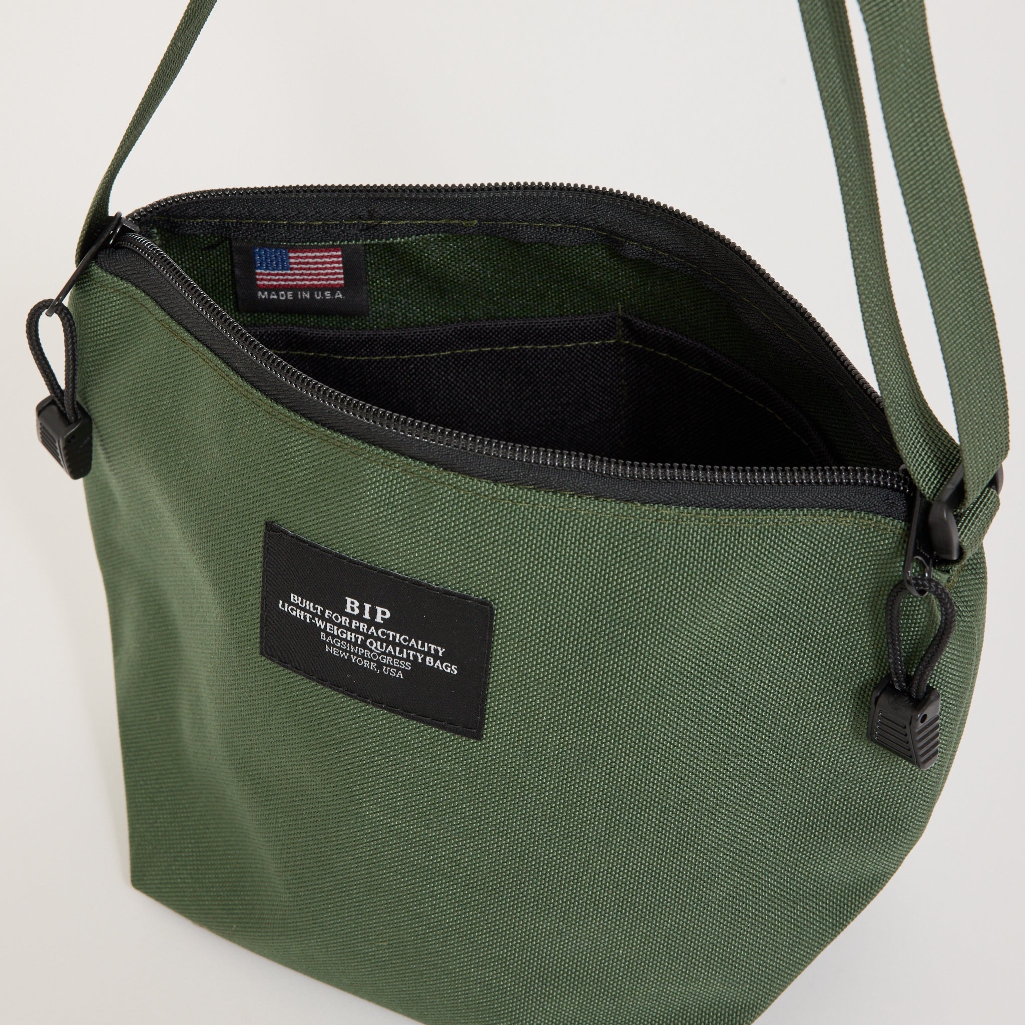 Micro Tote Olive