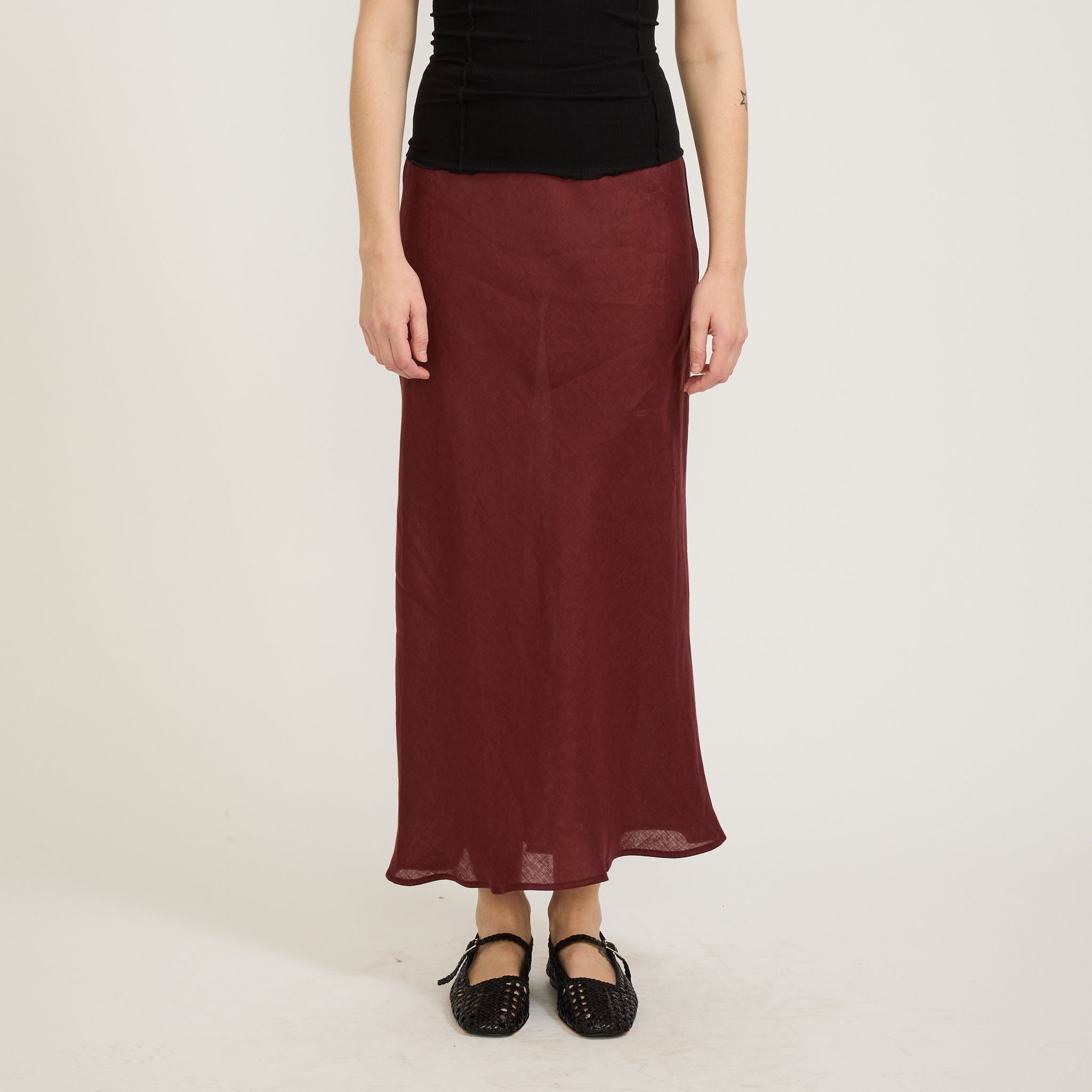 Baserange | Dydine Skirt Stome Burgundy | Maplestore