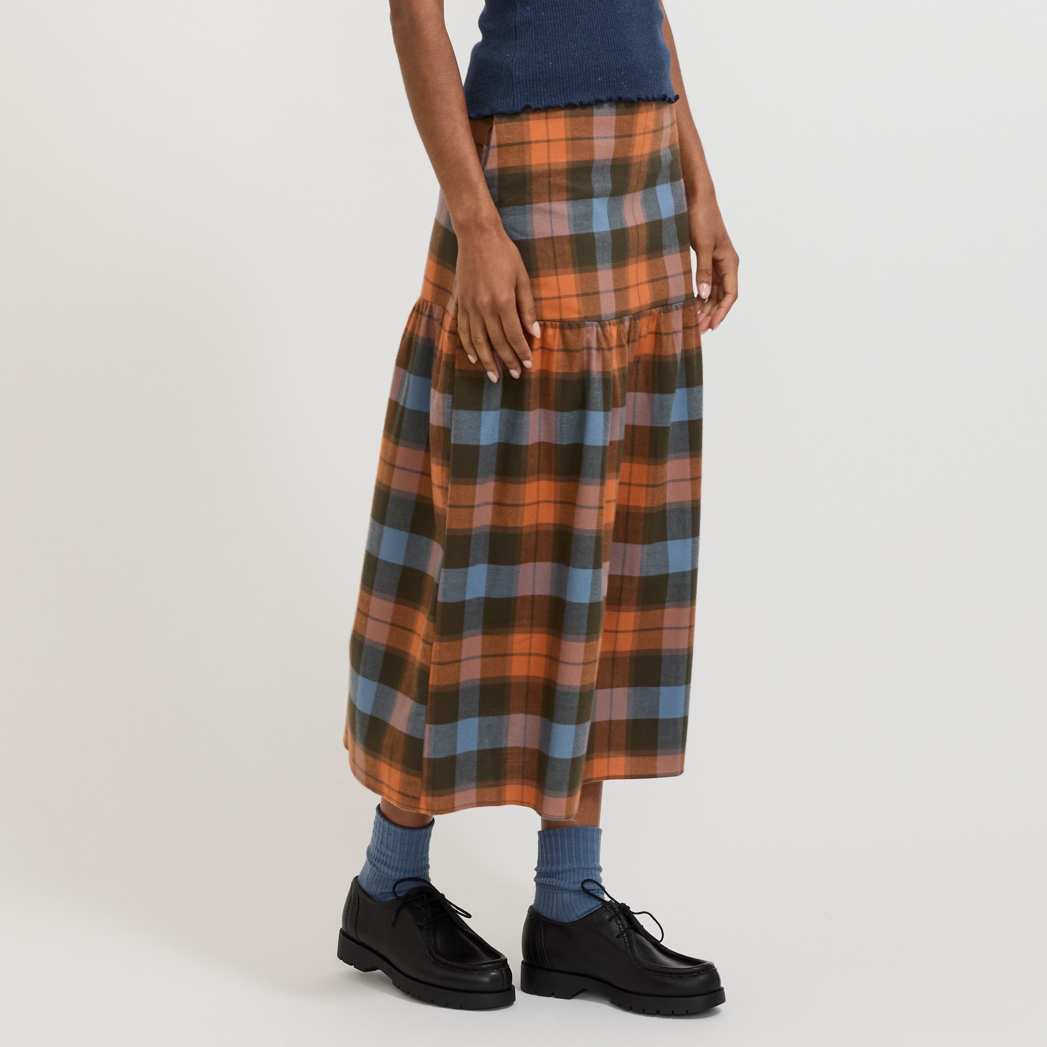 Baserange | Garlin Skirt Frame Plaid | Maplestore