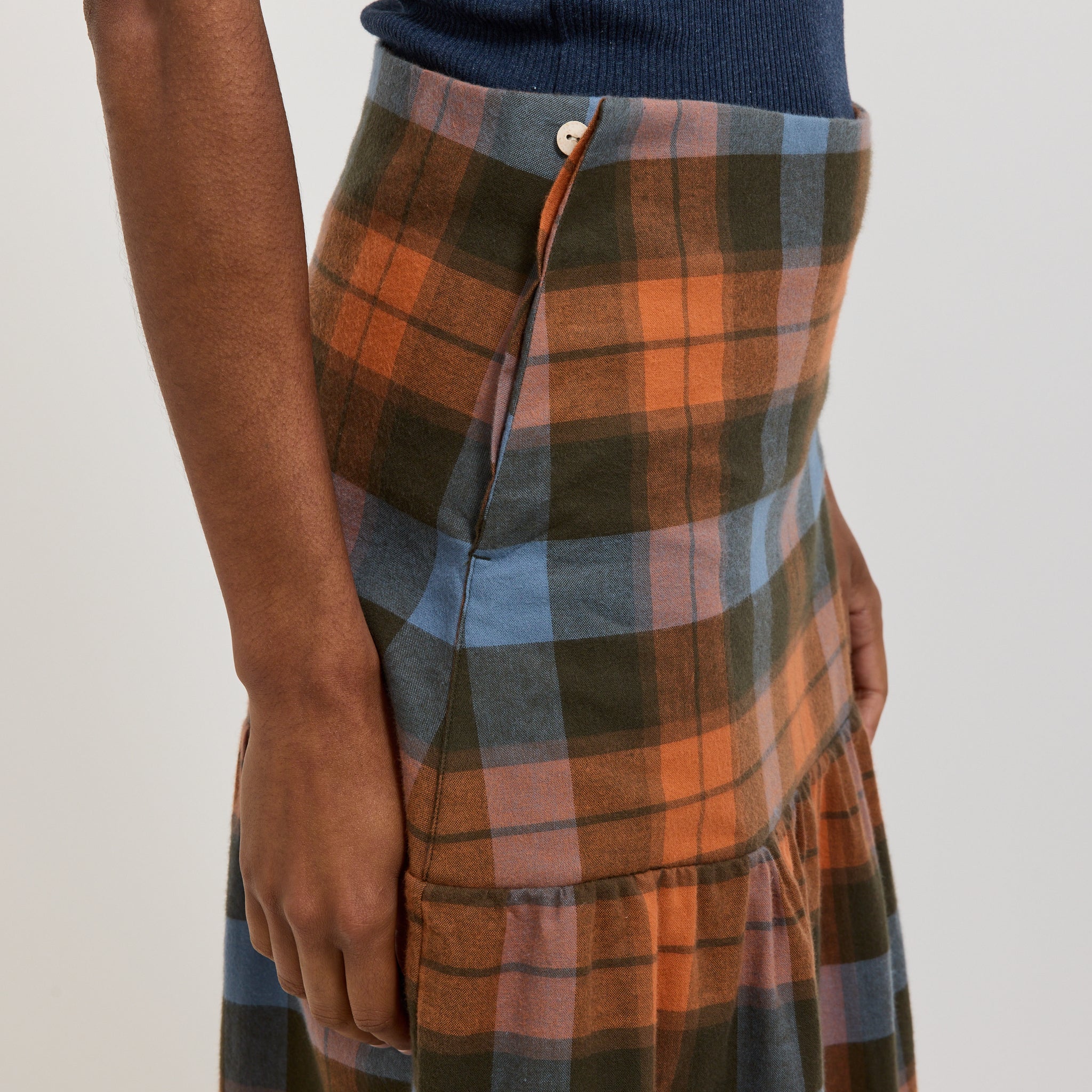 Baserange | Garlin Skirt Frame Plaid | Maplestore