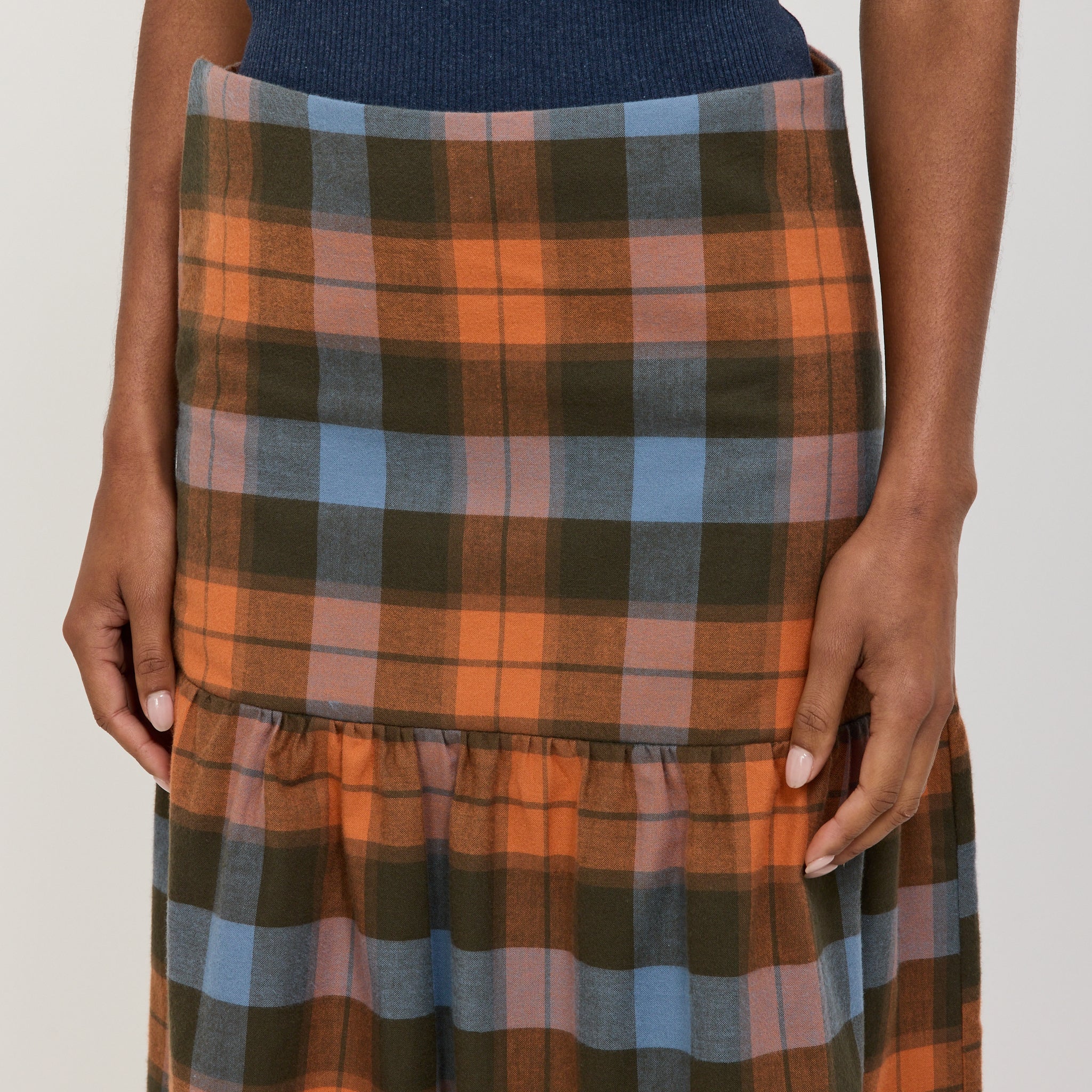 Baserange | Garlin Skirt Frame Plaid | Maplestore