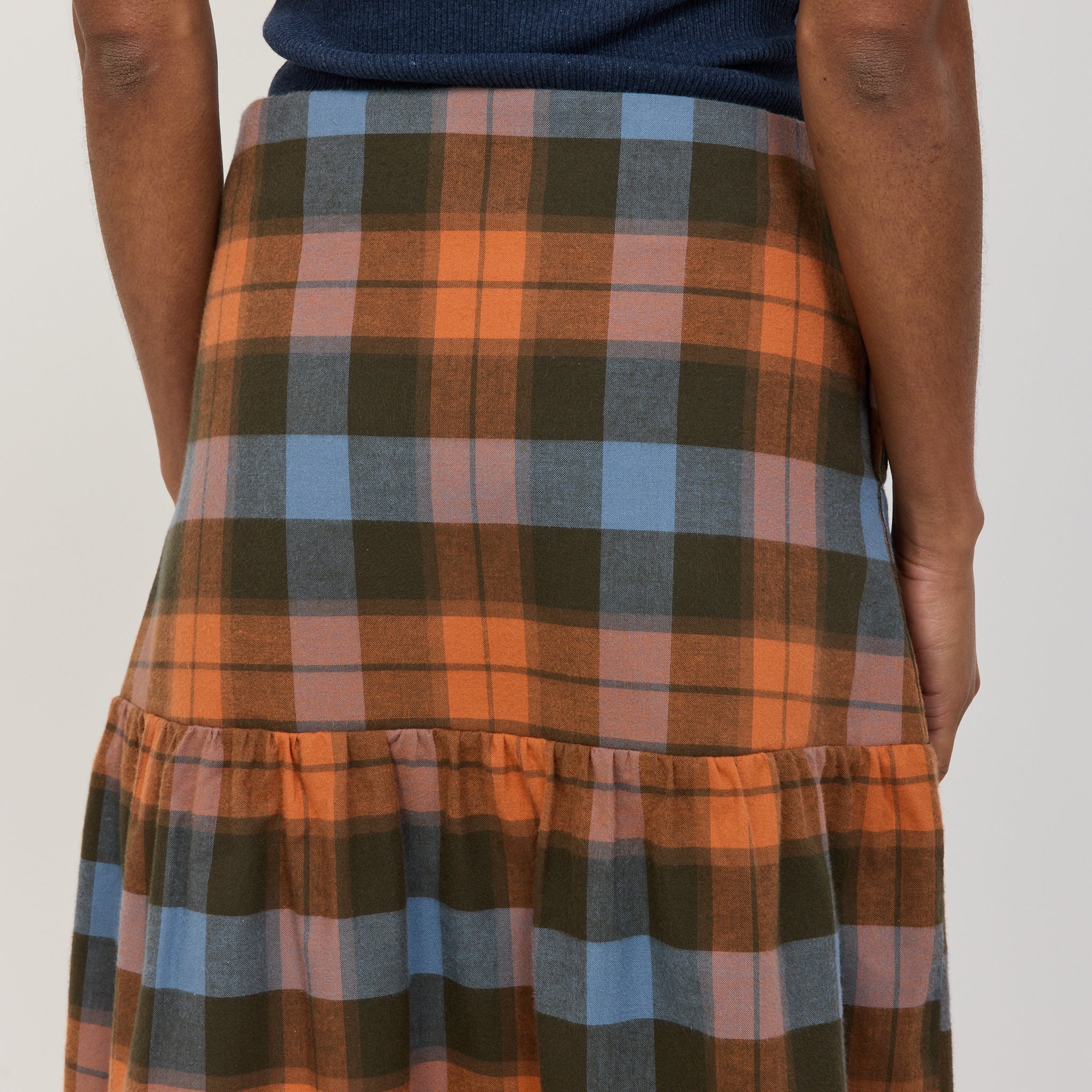 Baserange | Garlin Skirt Frame Plaid | Maplestore
