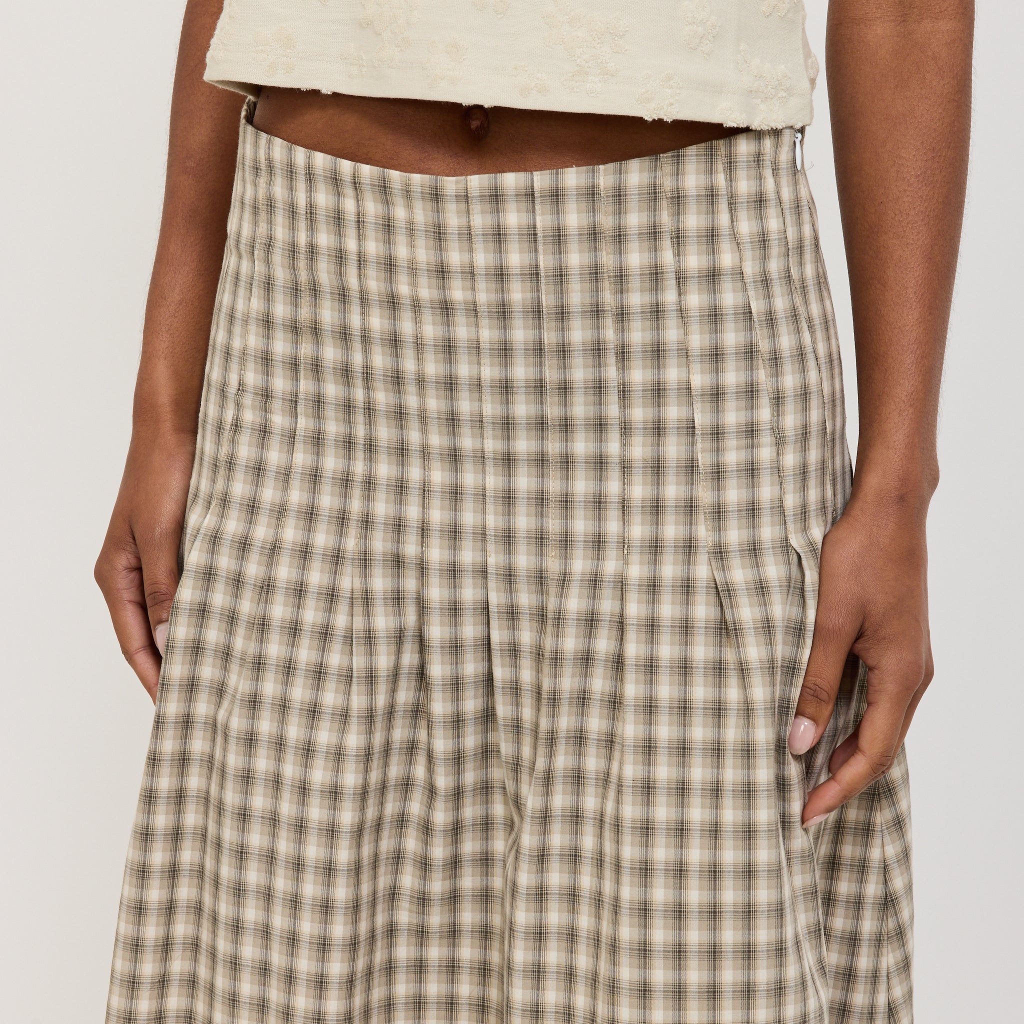 Bassike | Check Pleat Pinstitch Skirt Taupe/Natural Check | Maplestore
