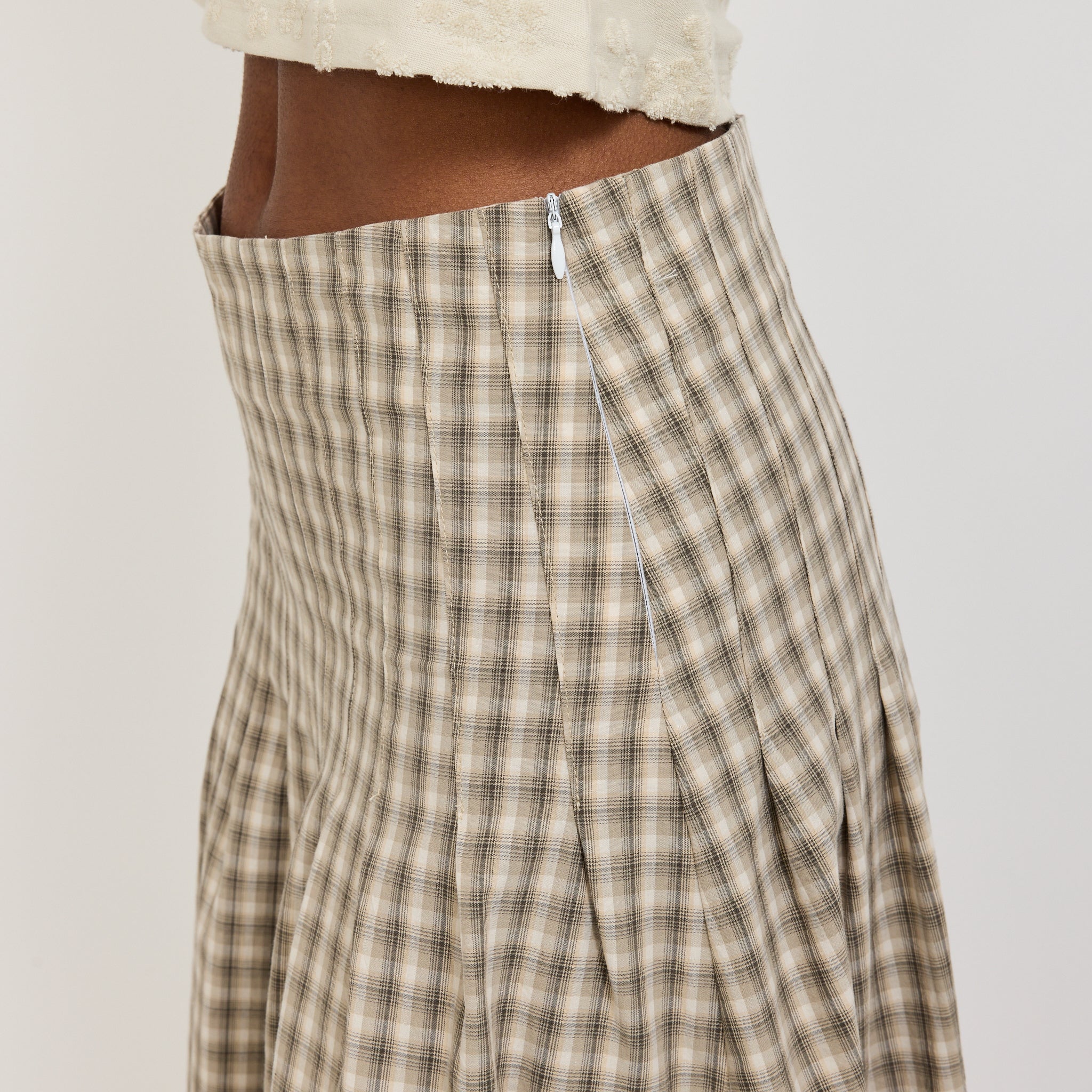 Bassike | Check Pleat Pinstitch Skirt Taupe/Natural Check | Maplestore