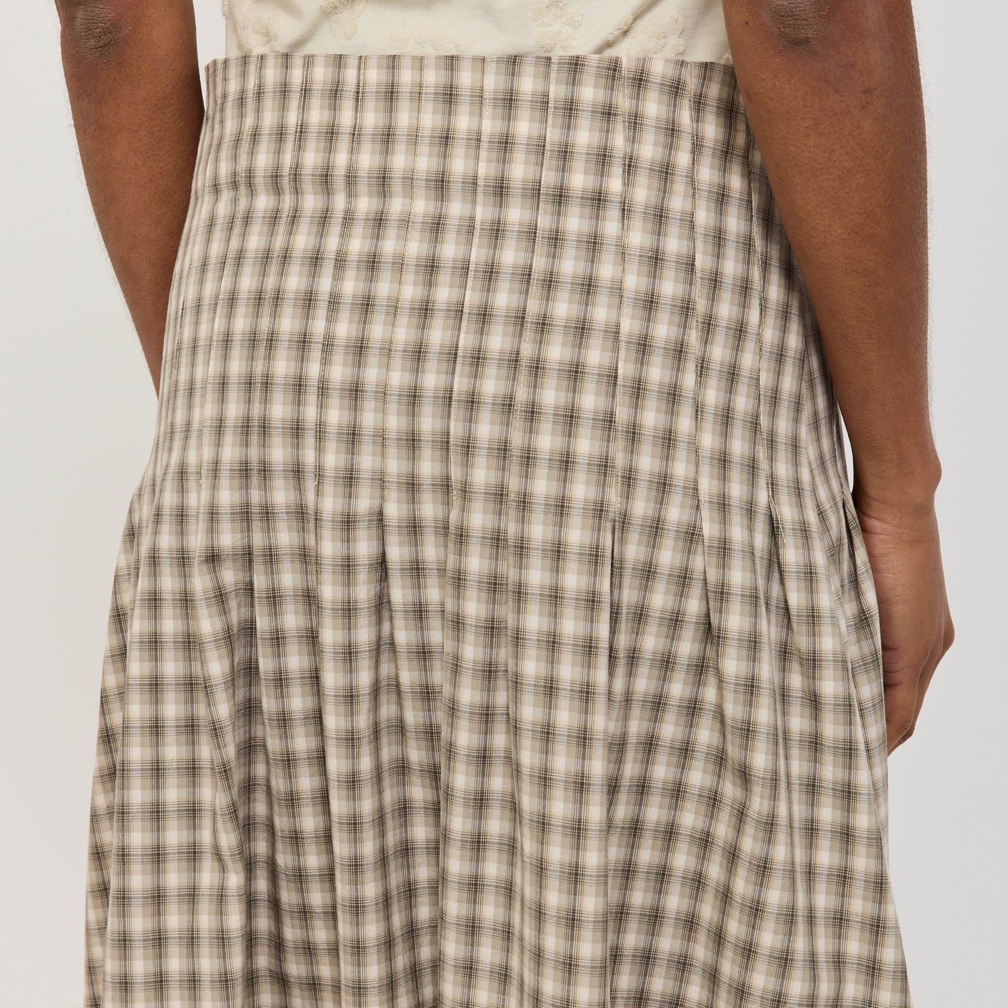 Bassike | Check Pleat Pinstitch Skirt Taupe/Natural Check | Maplestore
