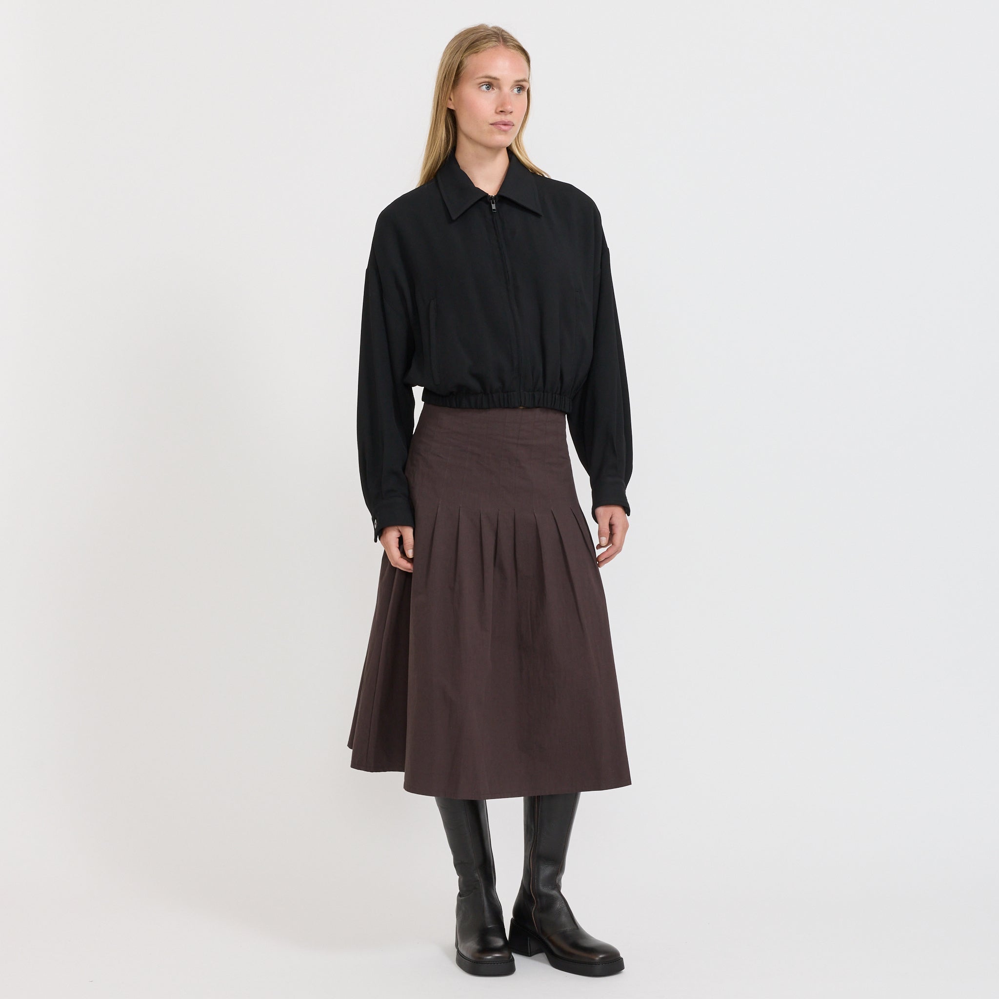 Bassike | Cropped Twill Jacket Black | Maplestore