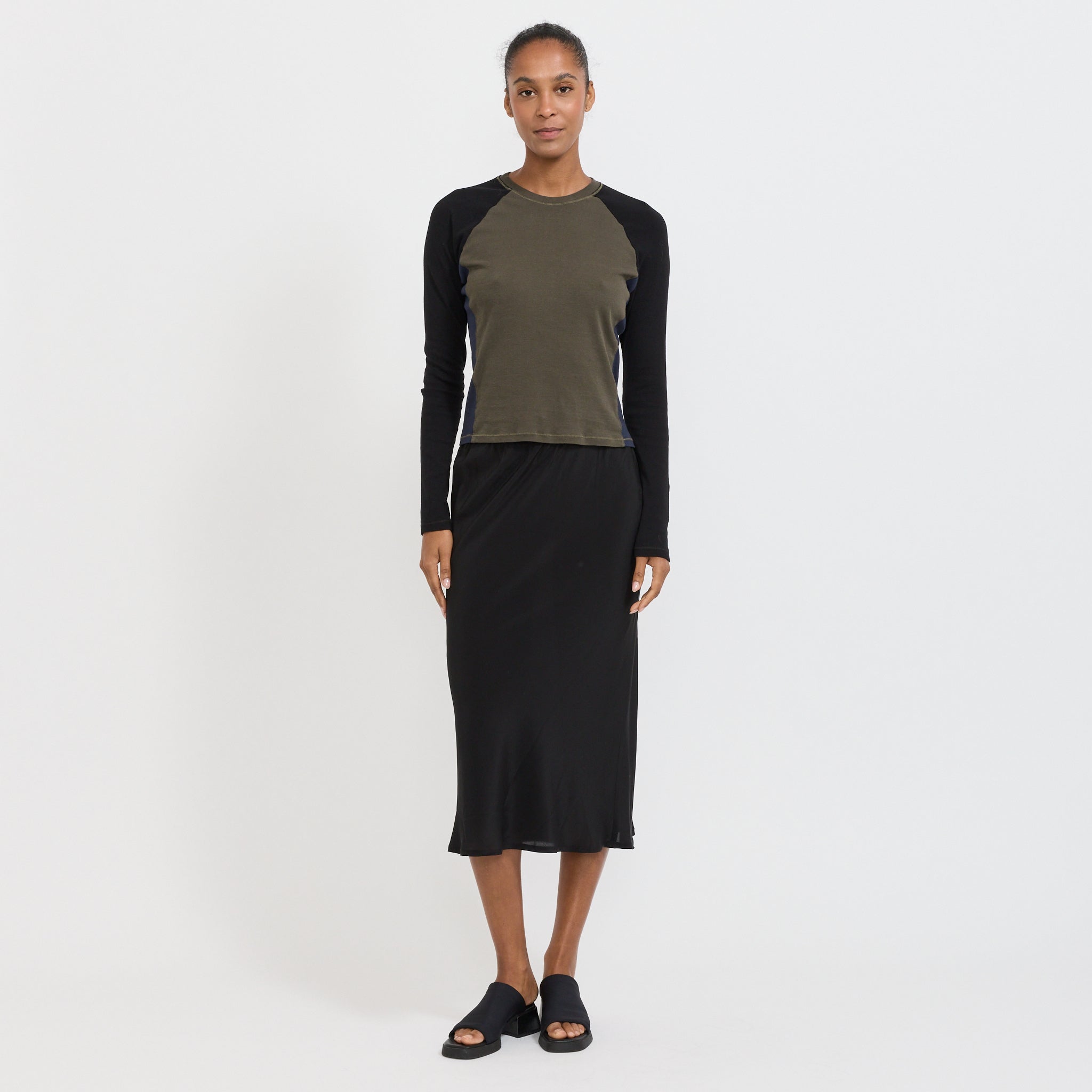 Fine Silk Crepe Slip Skirt Black