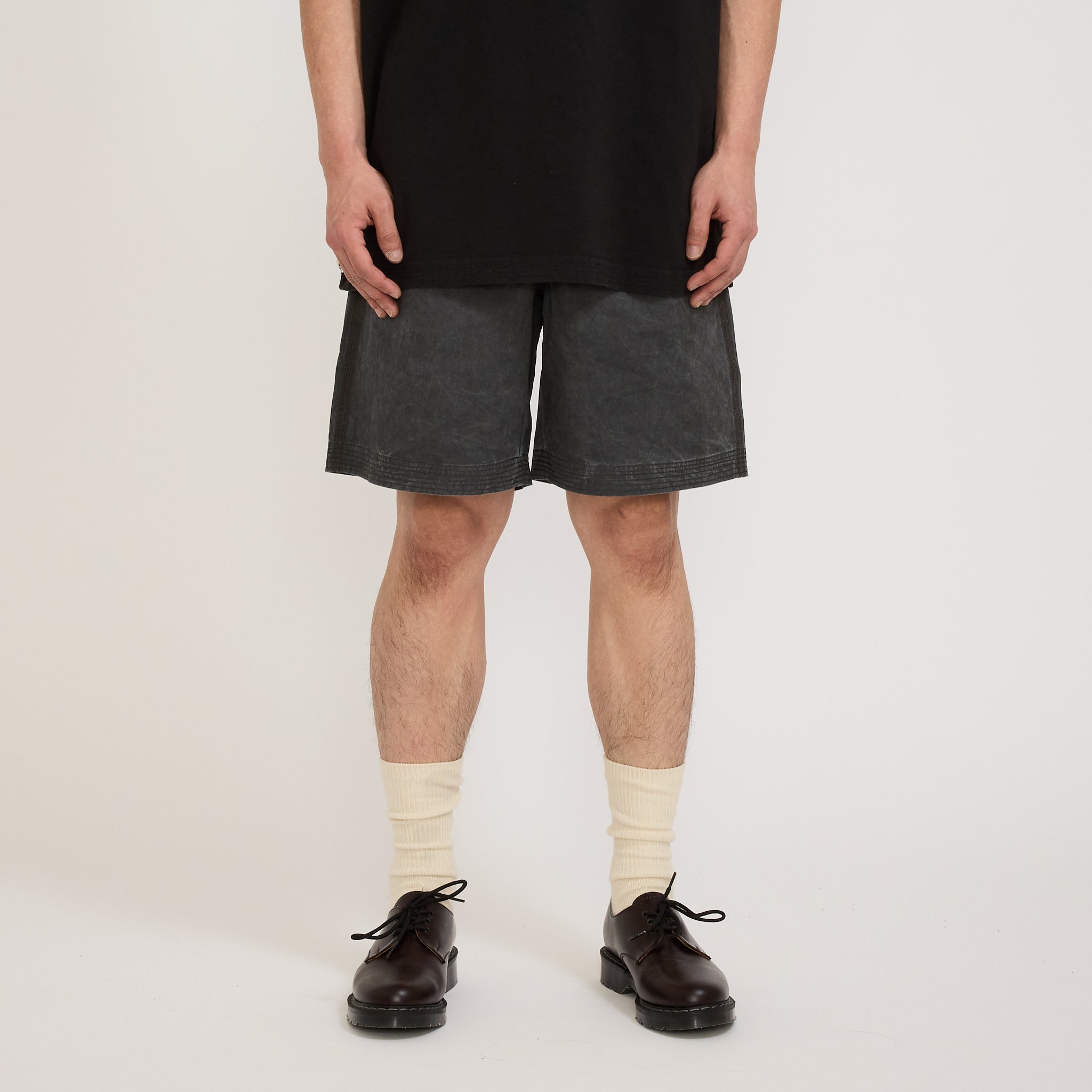 Relaxed Short Washed Charcoal