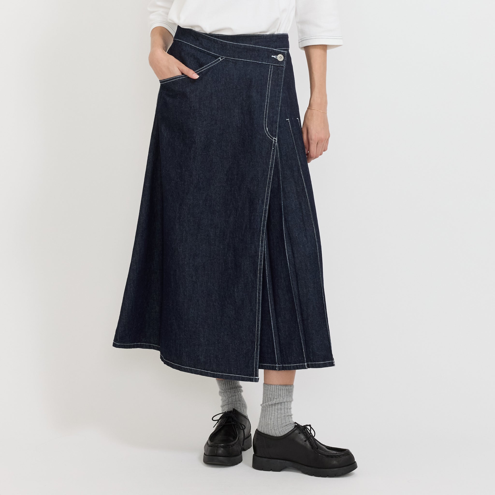 Beams Boy | Wrap Pleated Skirt Indigo | Maplestore