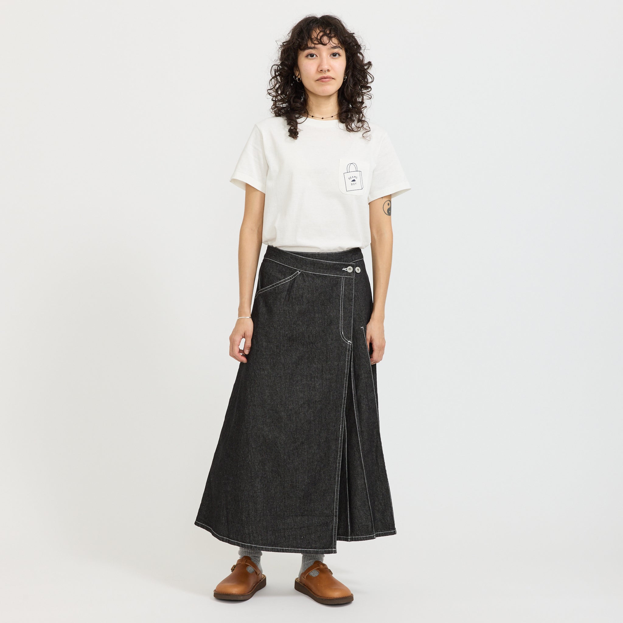 Beams Boy | Wrap Pleated Skirt Black Denim | Maplestore