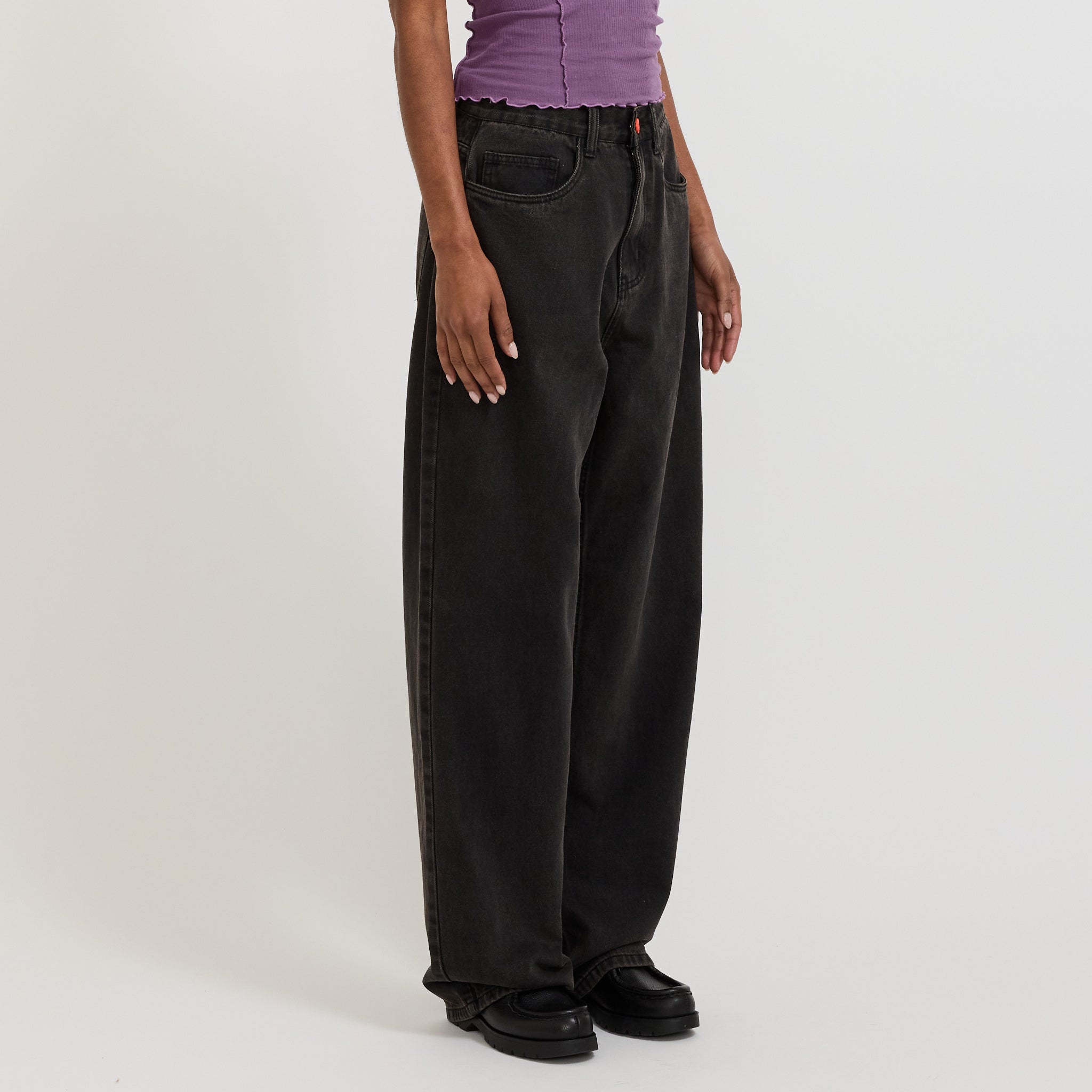 BeWider | Super Loose Dark Grey | Maplestore