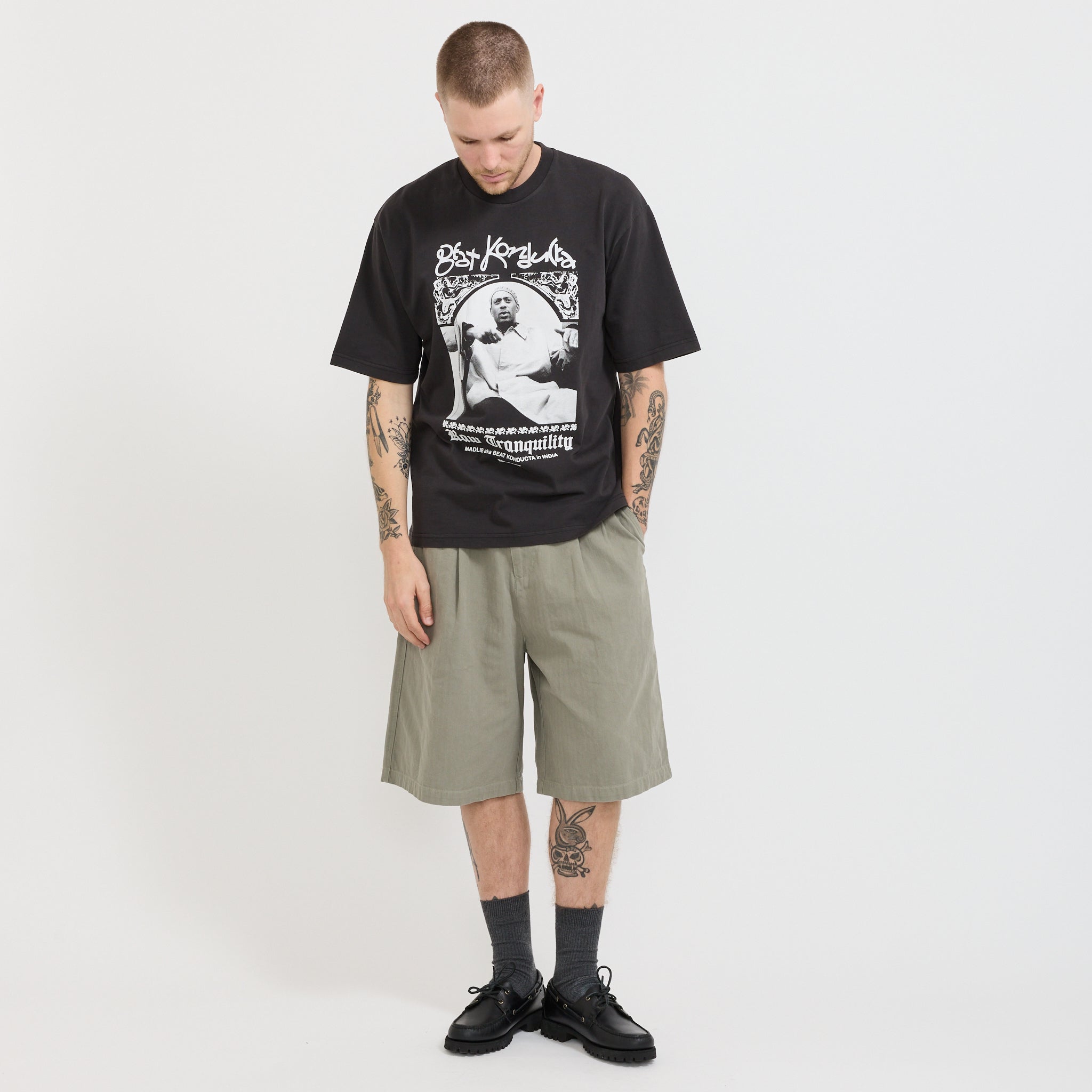 India Tee Washed Black
