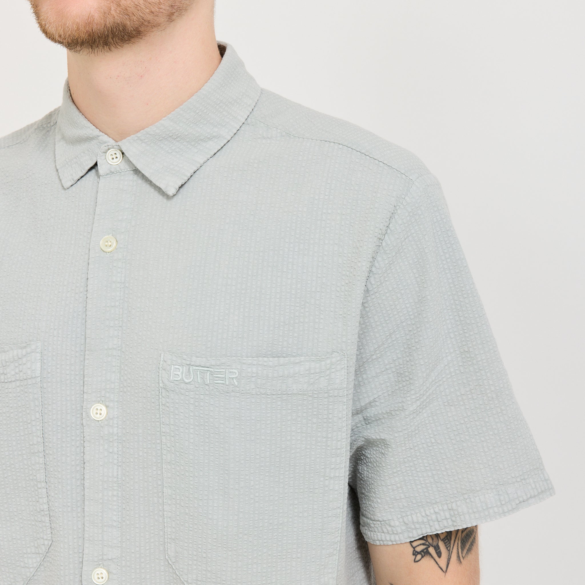 Overdye Seersucker S/S Shirt Grey