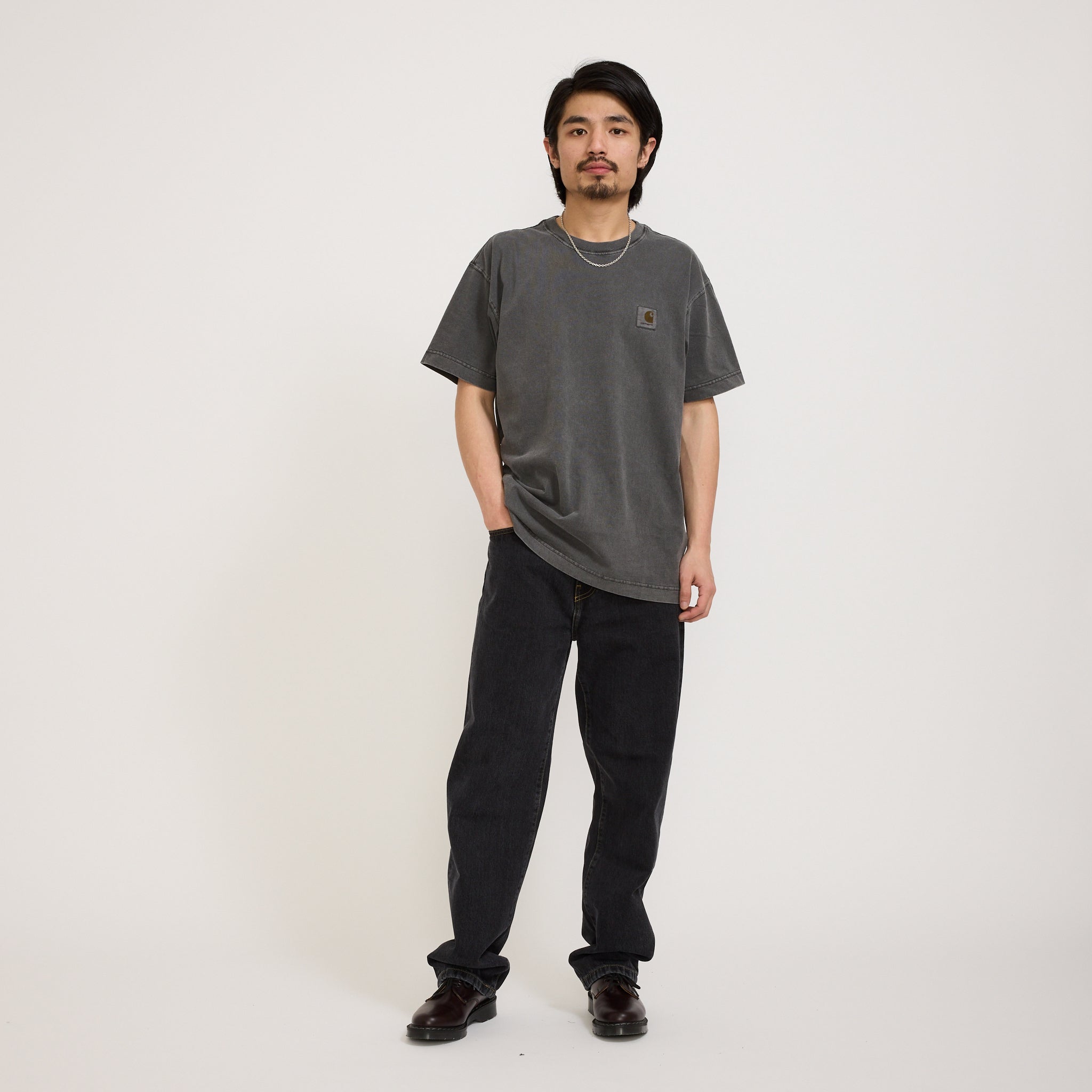 Carhartt WIP | Aaron Pant Black Stone Washed | Maplestore