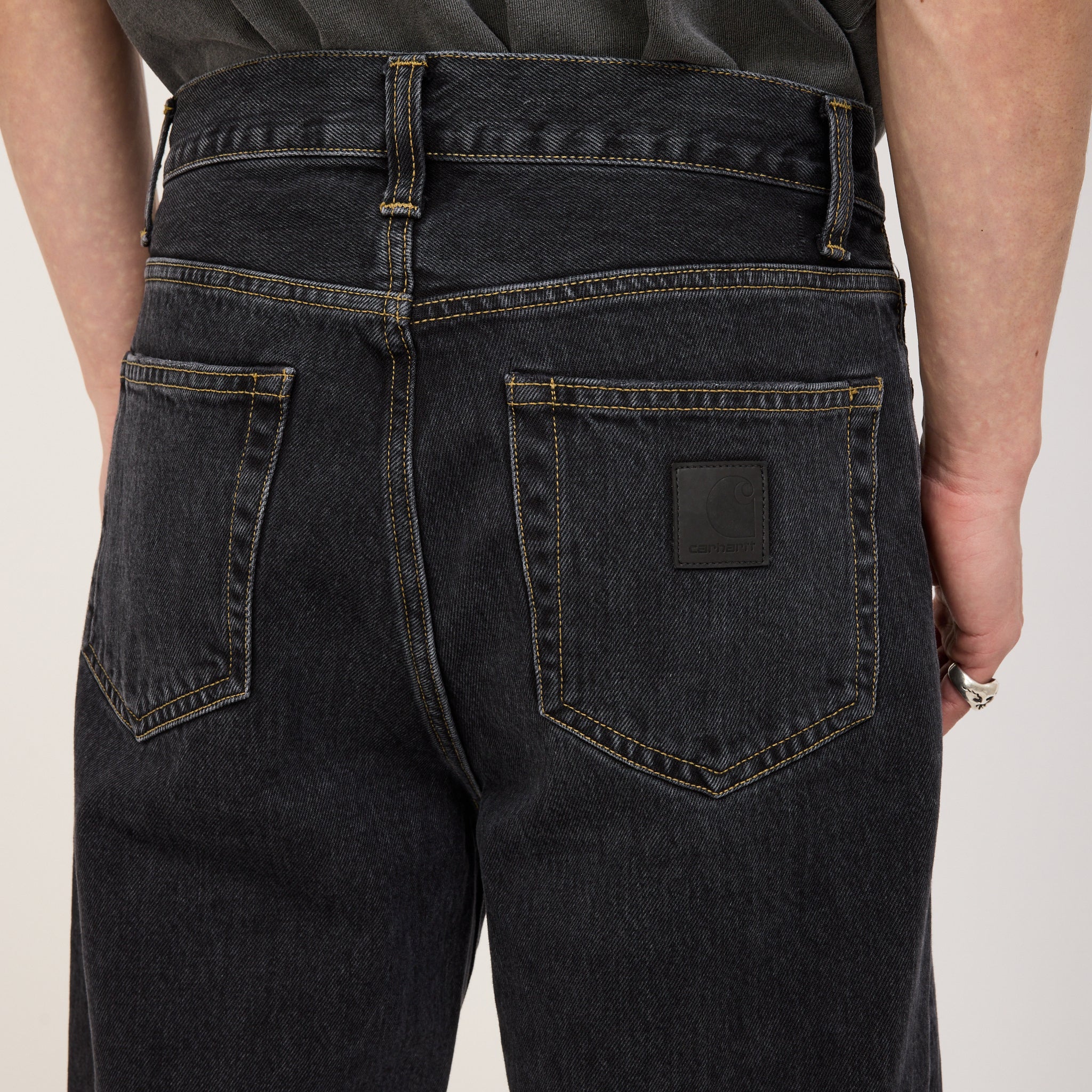 Carhartt WIP | Aaron Pant Black Stone Washed | Maplestore