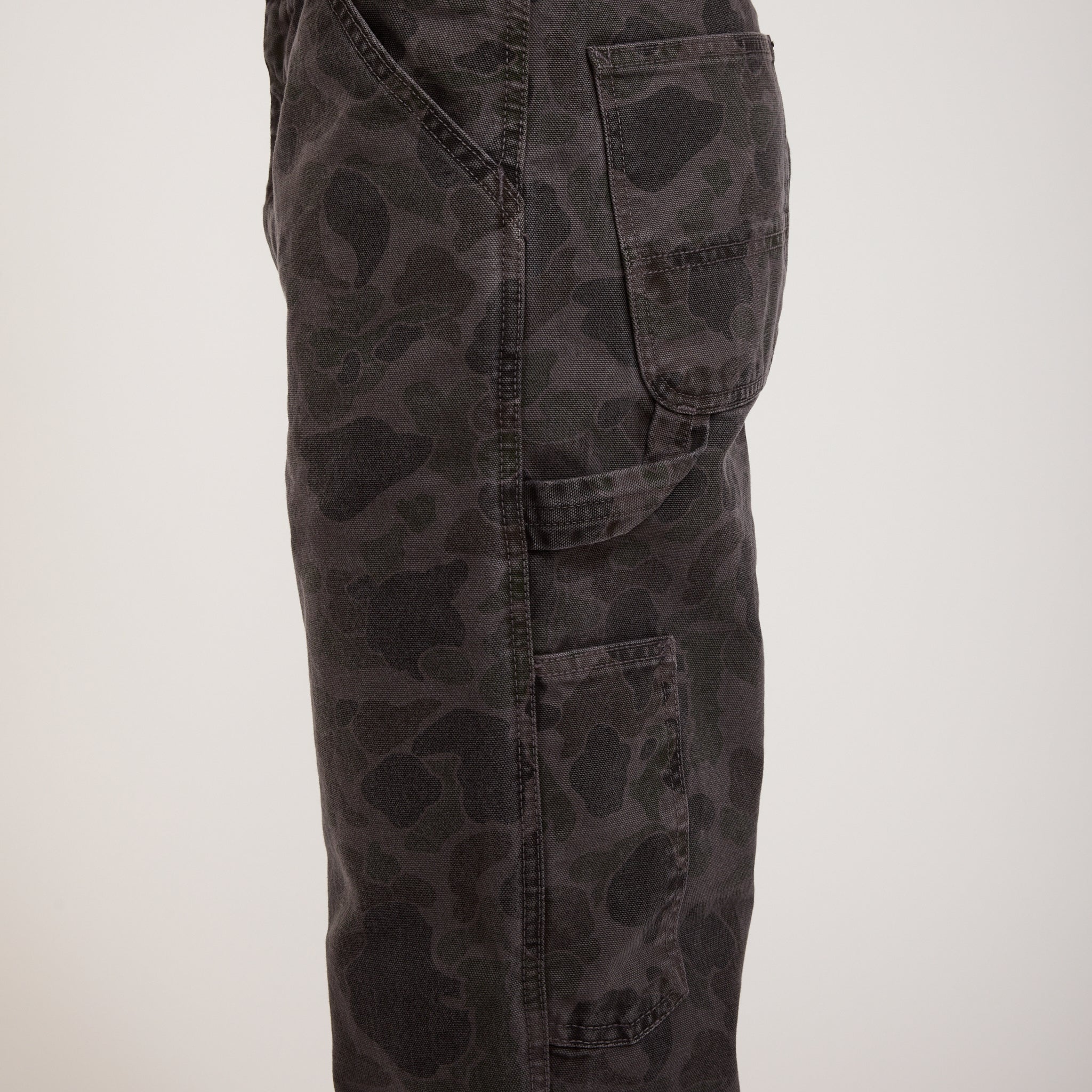 Carhartt WIP | Duck Single Knee Pant Camo Duck Green/Graphite | Maplestore