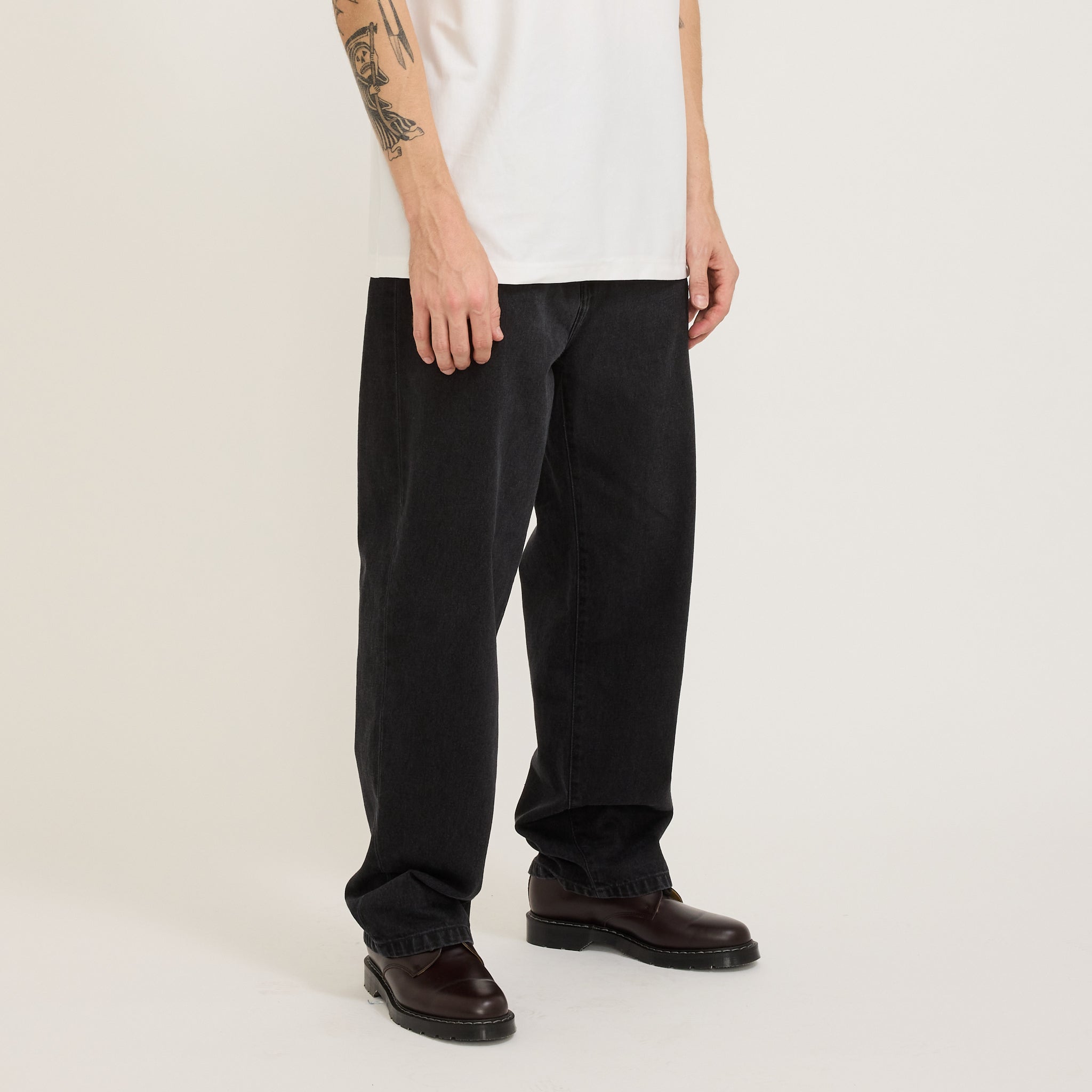 Carhartt WIP | Landon Pant Black Stone Washed | Maplestore