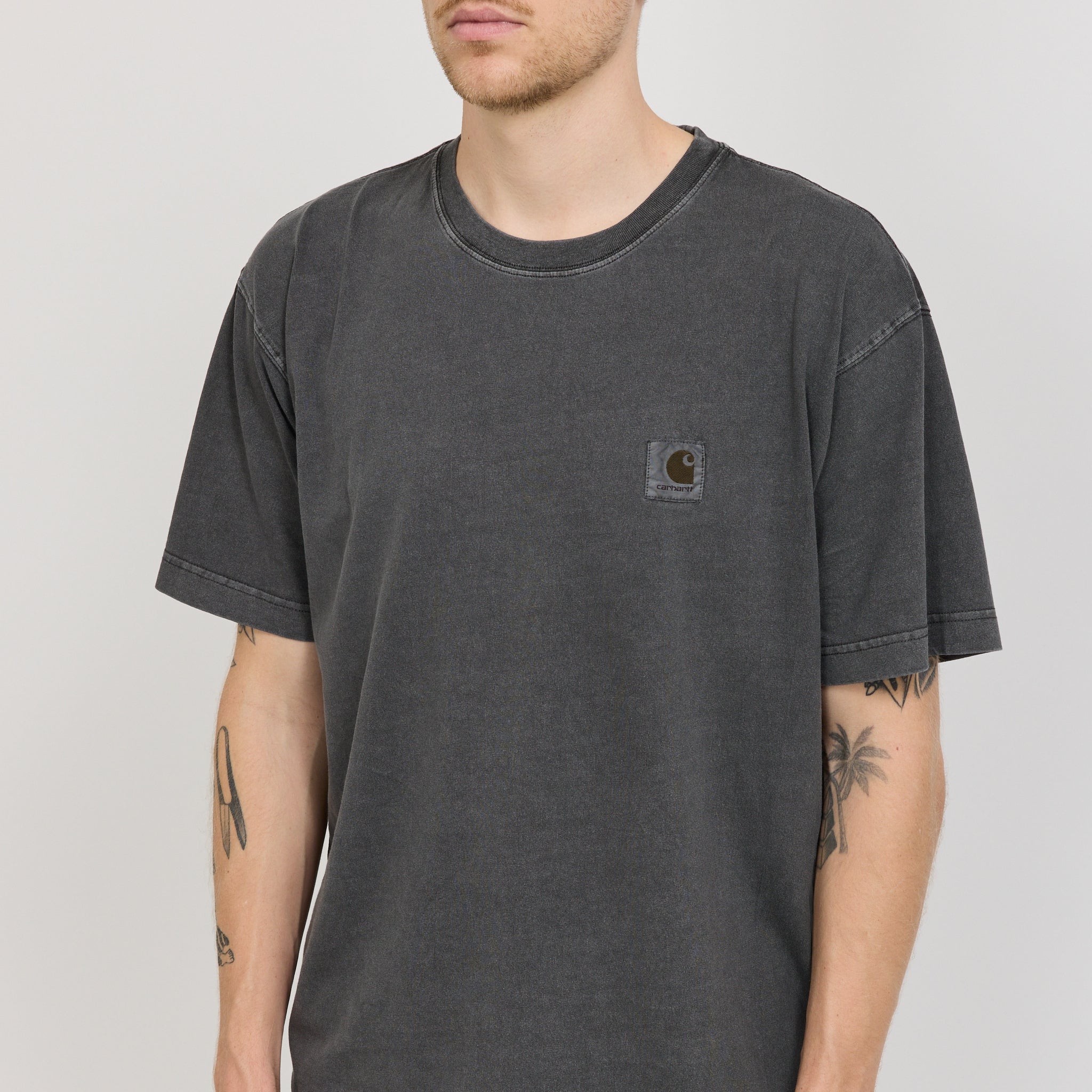 Carhartt WIP | S/S Nelson T-Shirt Graphite | Maplestore