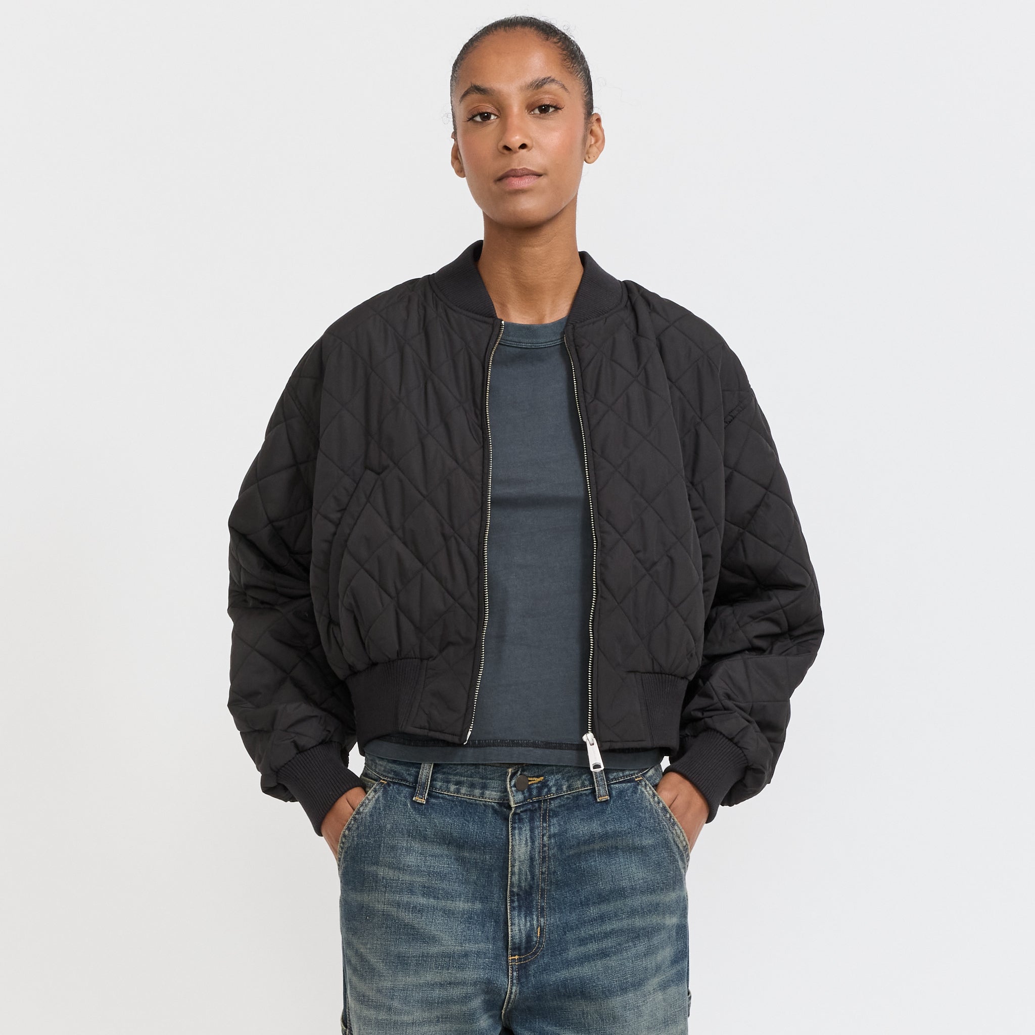 Selma Liner Black