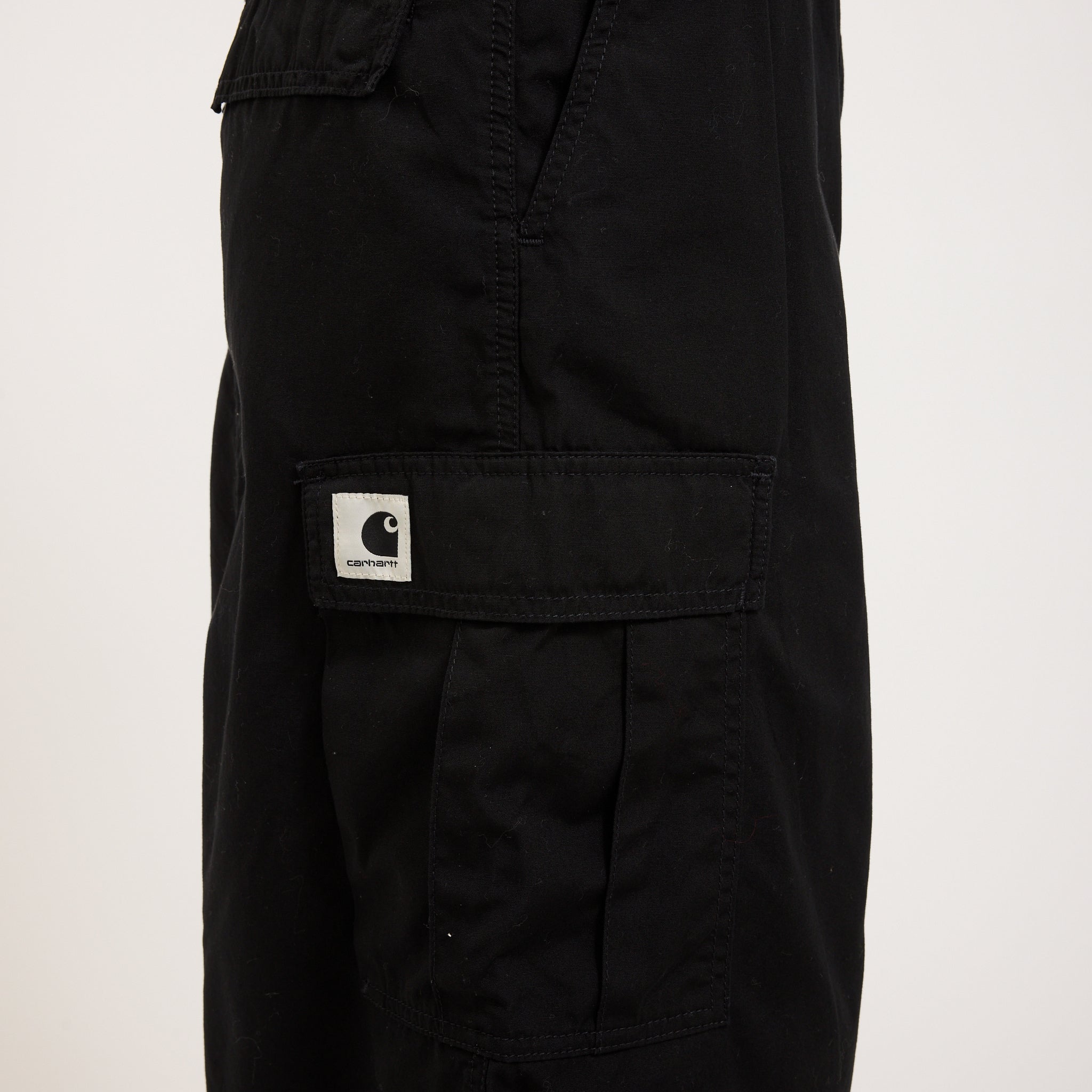 Carhartt WIP | Women's Jet Cargo Skirt Black | Maplestore
