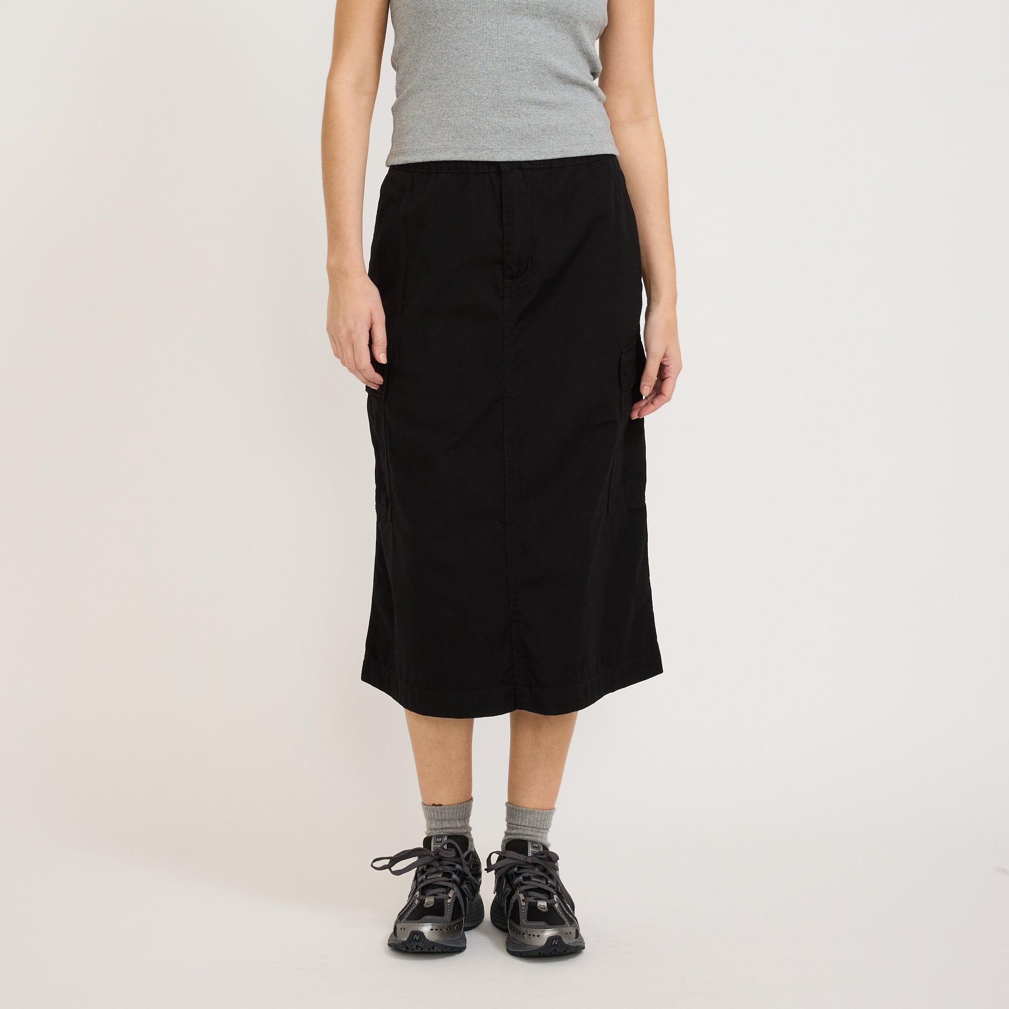 Carhartt WIP | Women's Jet Cargo Skirt Black | Maplestore