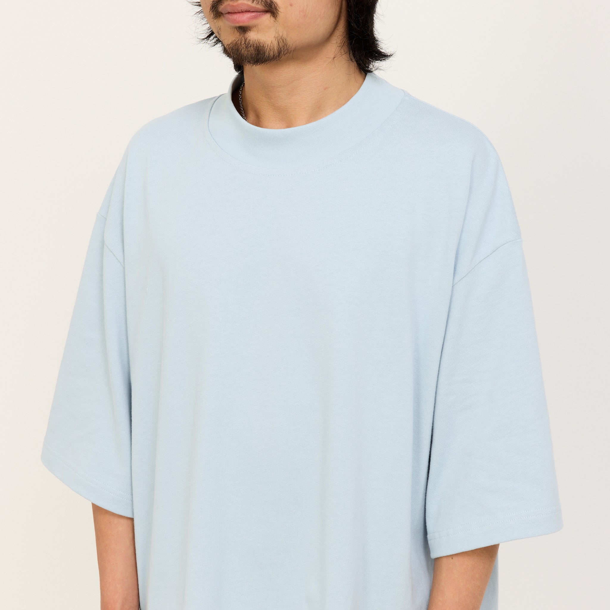 Wide Tee Chalk