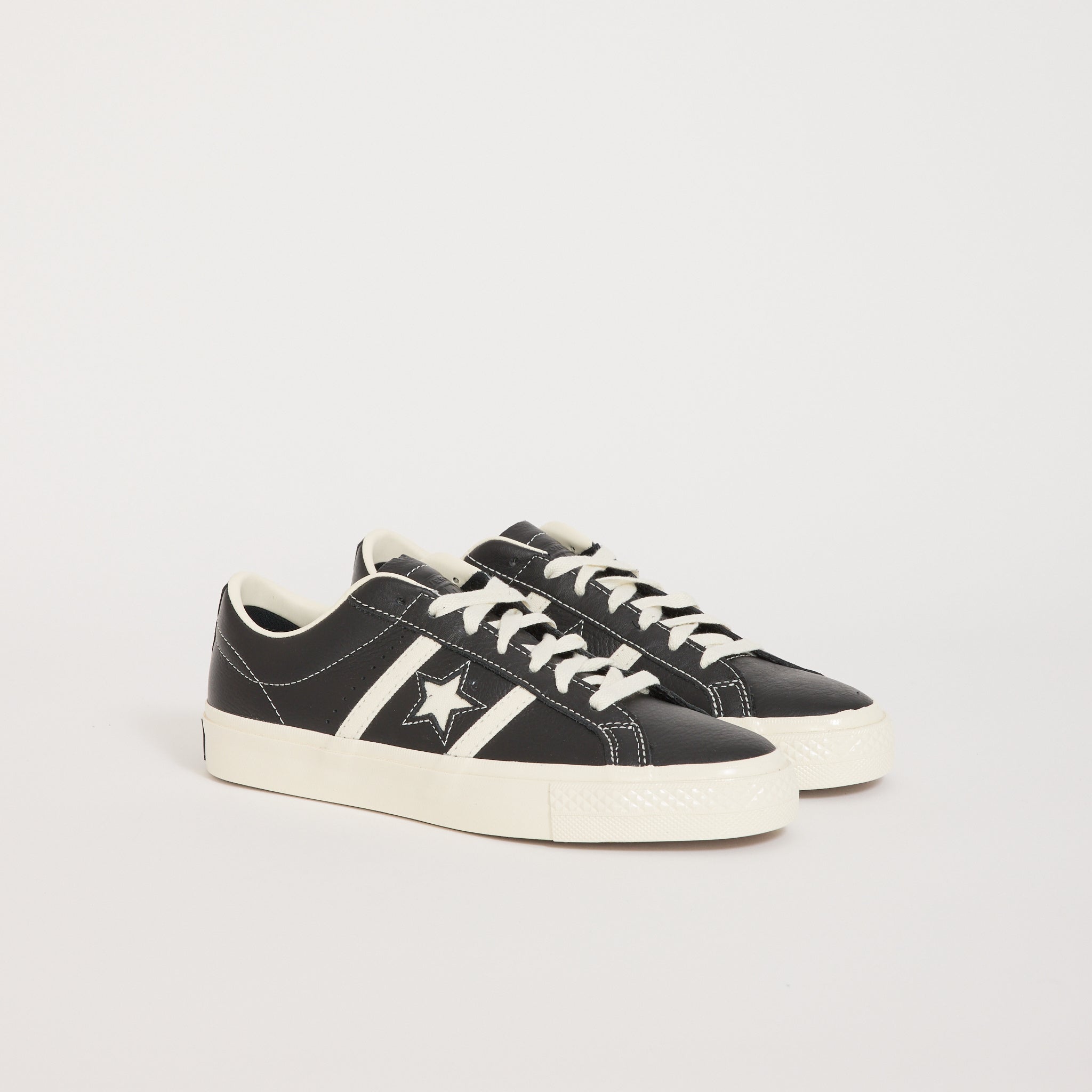 One Star Academy Pro Low Black/Egret